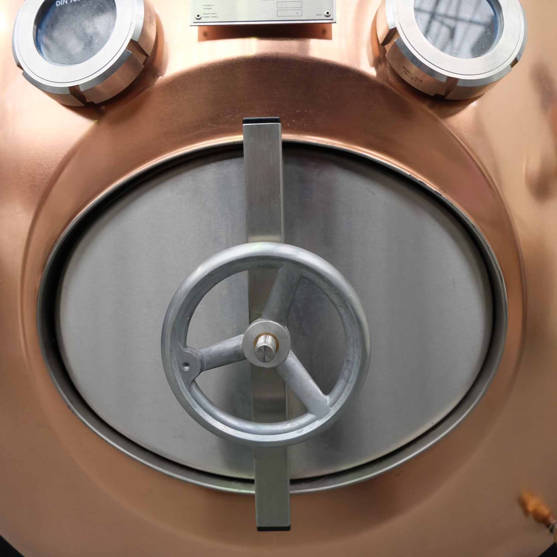 Paul Mueller Ltd. (Missouri USE) Copper Serving Beer Tank. Model 500Ltr. With Self Cooling Bag in Ta - Image 6 of 13