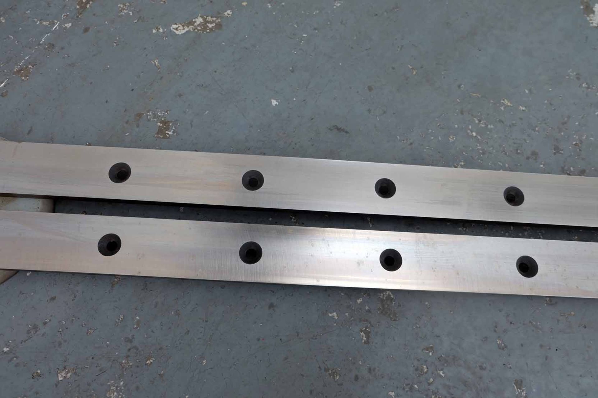 Pair of Guillotine Blades. Length 2544mm. Dimensions 62mm x 16mm Double Sided. 17 Holes Counter Sunk - Image 3 of 6