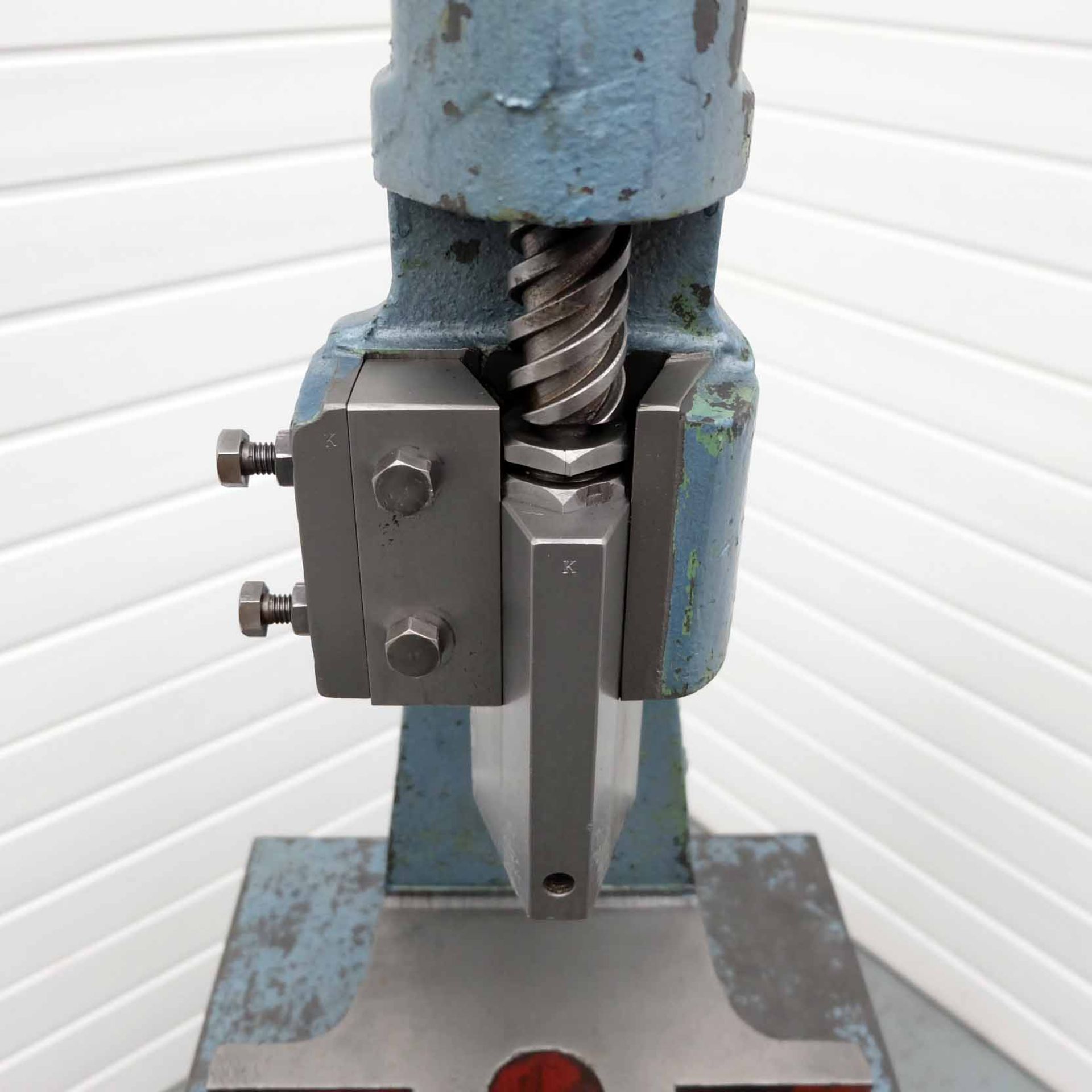 Norton 2AT Fly Press on Stand. Throat 5". Daylight 10". Table Size 13" x 9 1/4". - Image 3 of 7