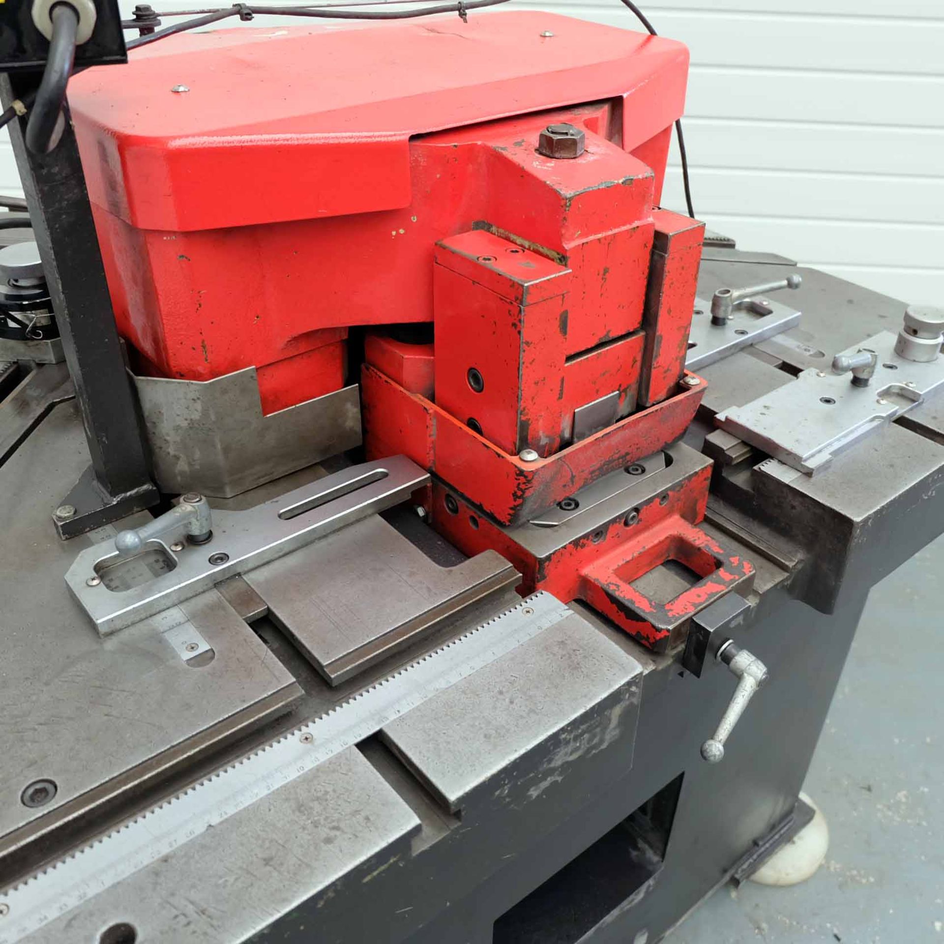Amada CSHW-220 Double Sided Hydraulic Corner Notcher. With Punch & Cropping Attachments. Capacity 22 - Image 14 of 19