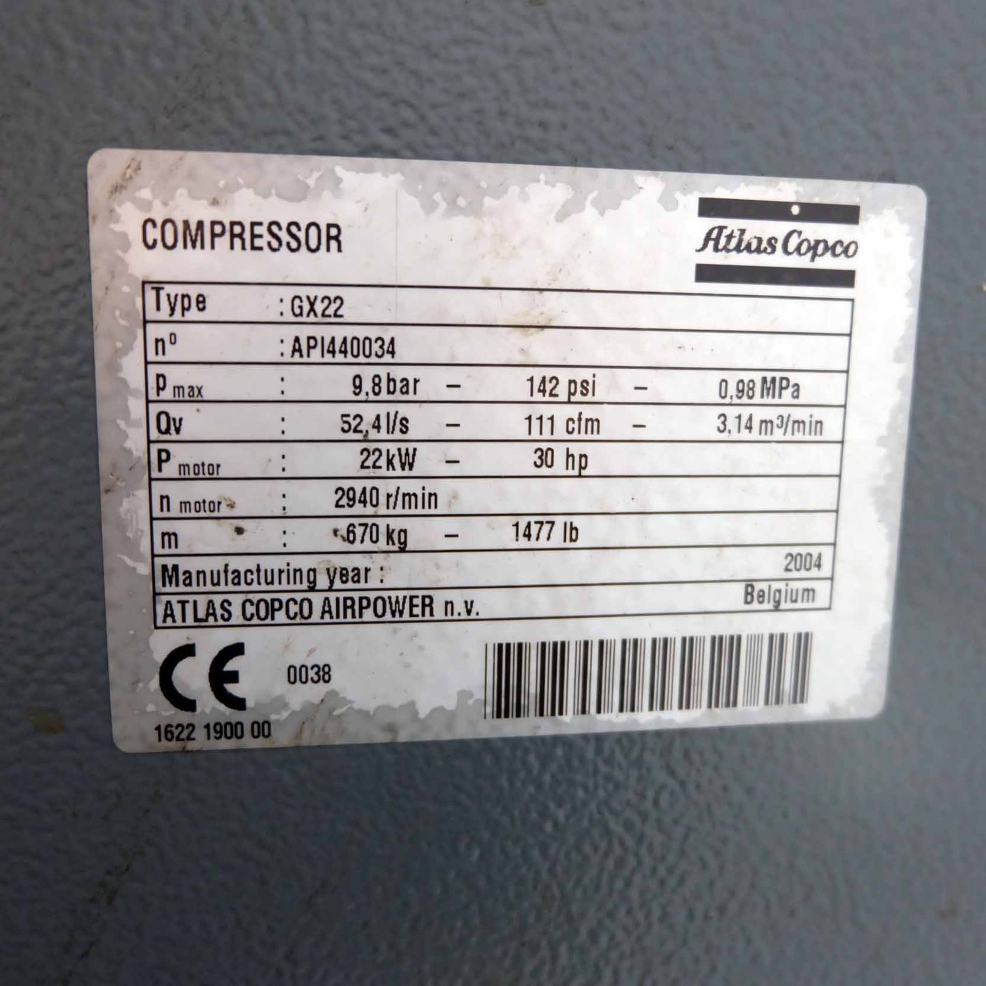Atlas Copco Type GX22FF Air Compressor. Motor Size 22kW (30HP). 111cfm. 9.8 bar. 142 psi. Year 2004. - Image 4 of 10