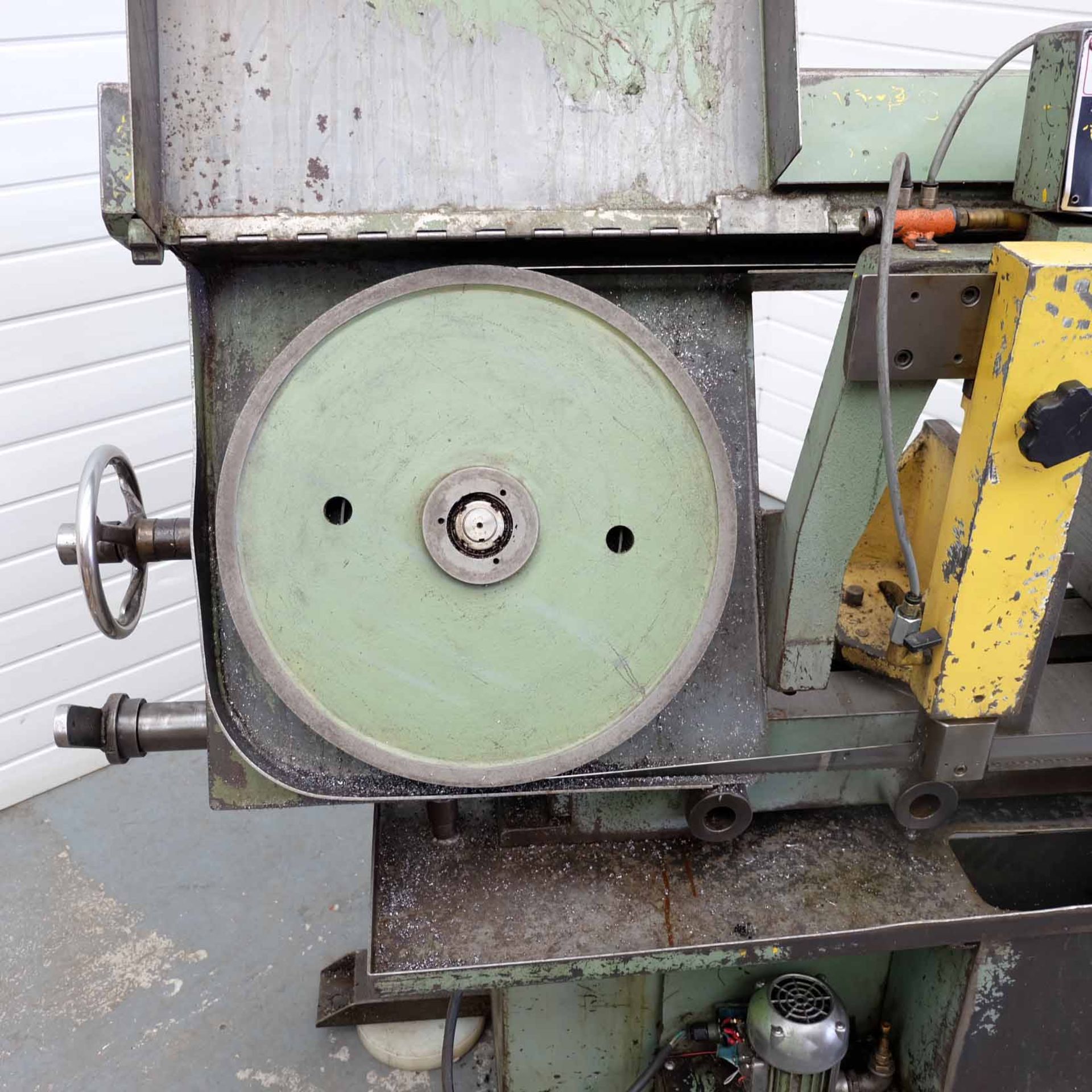 Qualters & Smith Model 350 Sawmaster Horizontal Bandsaw. Capacity 350mm Diameter. Max Vice Opening 5 - Image 8 of 10