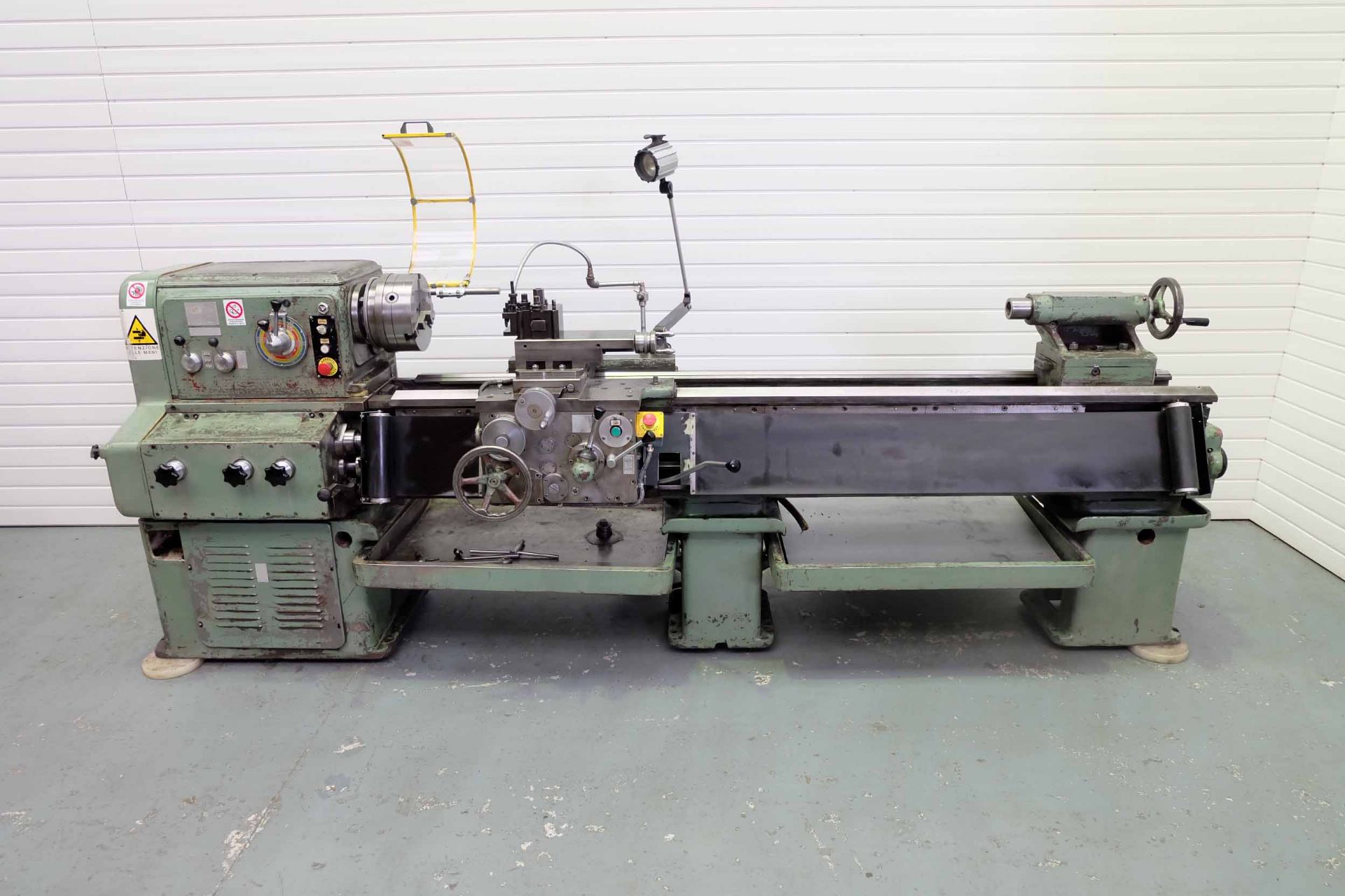 ZMM Model C11MB Gap Bed Centre Lathe. Swing Over Bed 520mm. Swing in Gap 650mm. Spindle Speeds 16-20