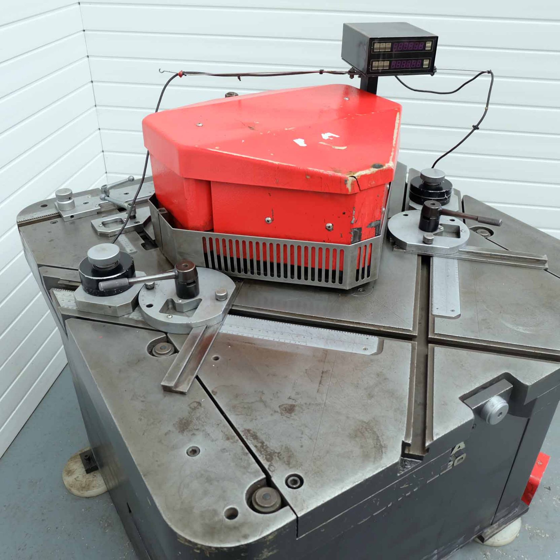 Amada CSHW-220 Double Sided Hydraulic Corner Notcher. With Punch & Cropping Attachments. Capacity 22 - Image 4 of 19