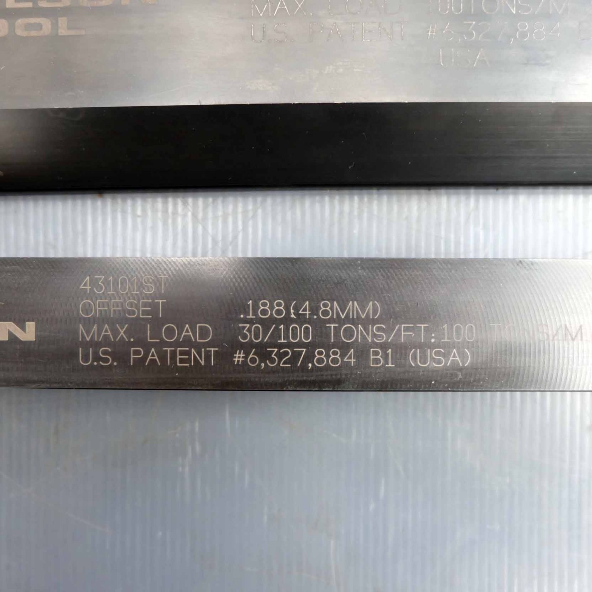 Wilson Tool USA Model 43101ST Offset 4.8mm Top & Bottom Press Brake Tooling. 415mm Long. Top Tool 90 - Image 4 of 9