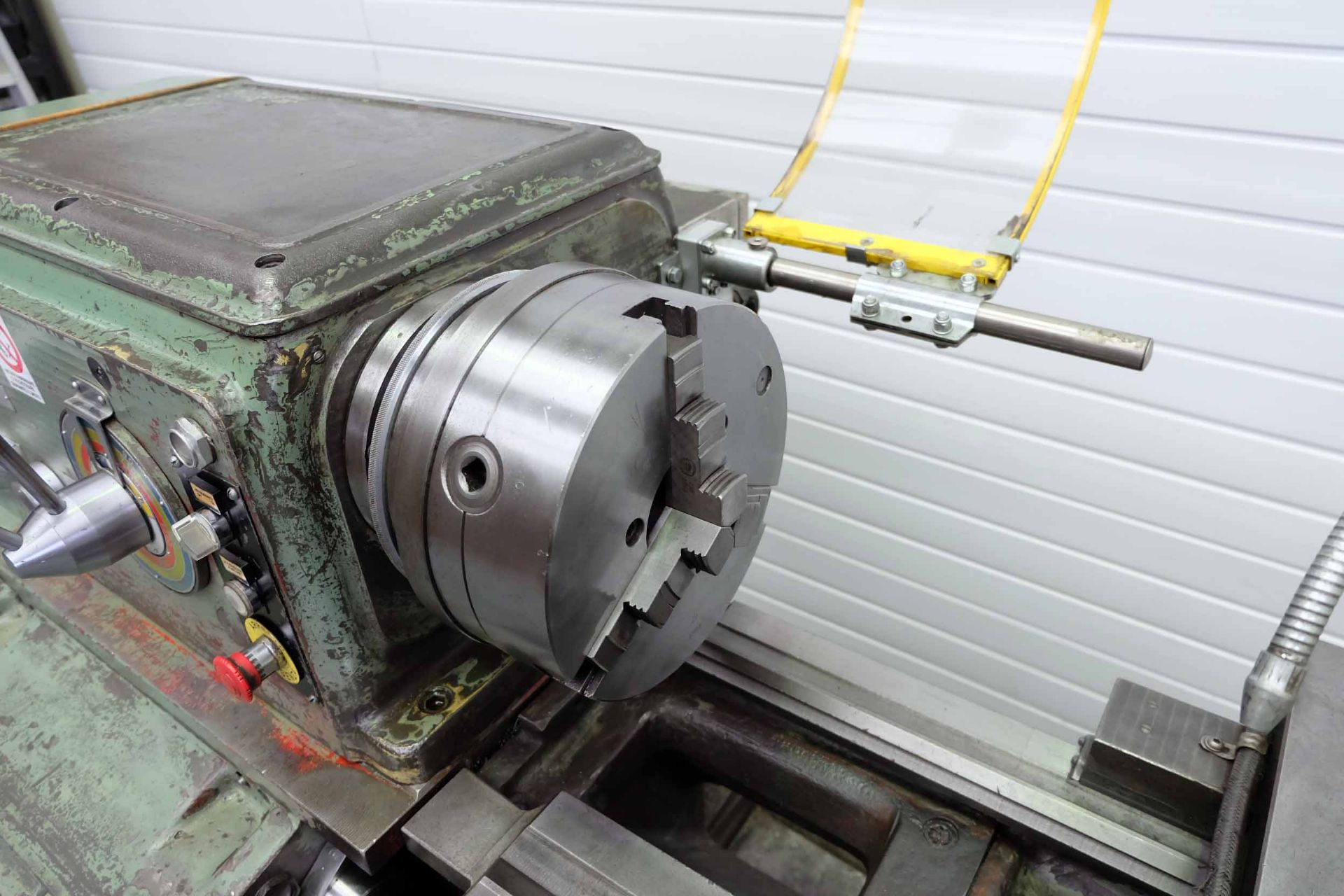 ZMM Model C11MB Gap Bed Centre Lathe. Swing Over Bed 520mm. Swing in Gap 650mm. Spindle Speeds 16-20 - Image 6 of 13