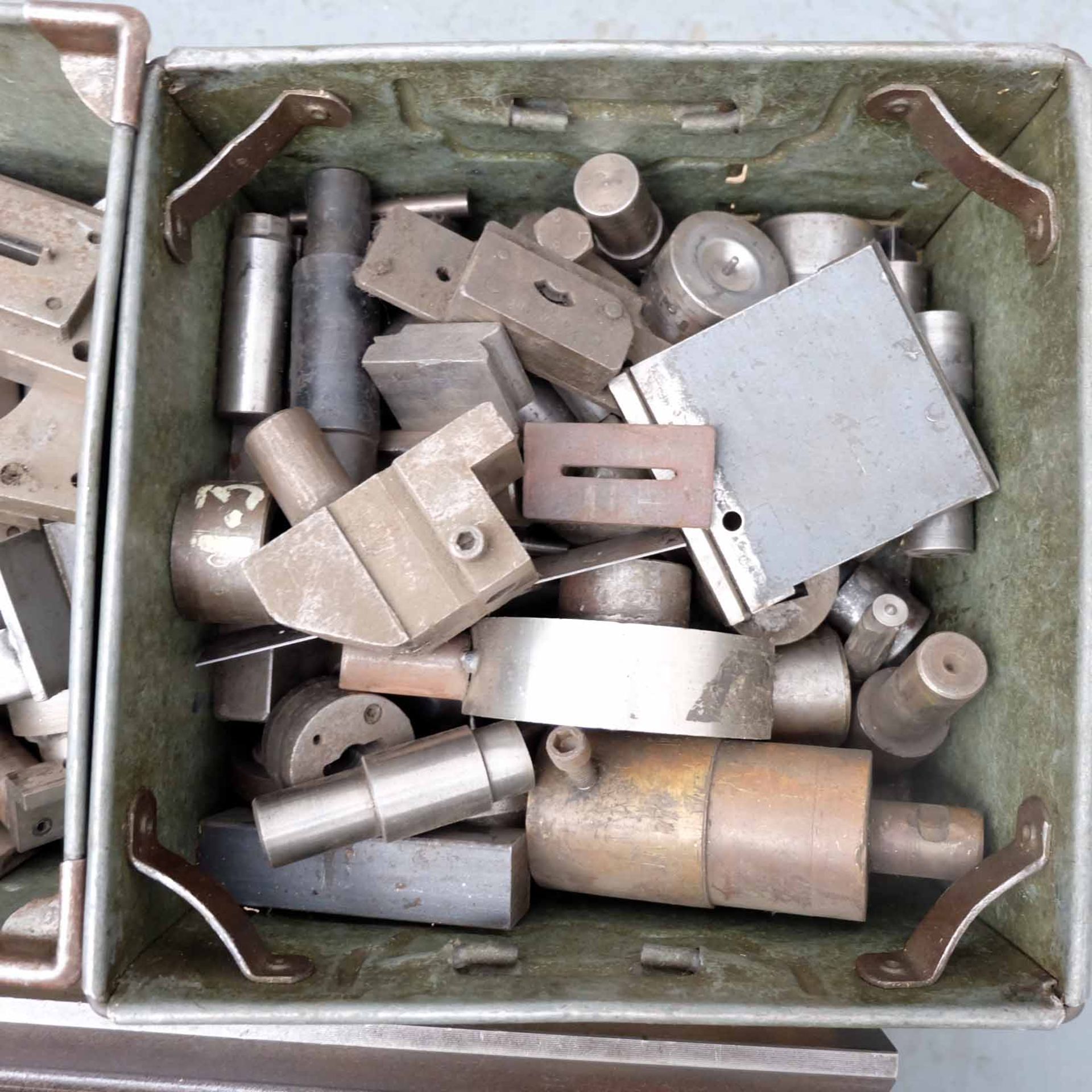 Quantity of Press / Fly Press Tooling. Various Sizes & Shapes. Top & Bottom Tooling. 6 x Boxes. - Bild 7 aus 13