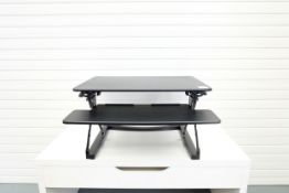 YO-YO DESK Adjustable Standing Desk. Variable Heights. Keyboard Shelf. 35