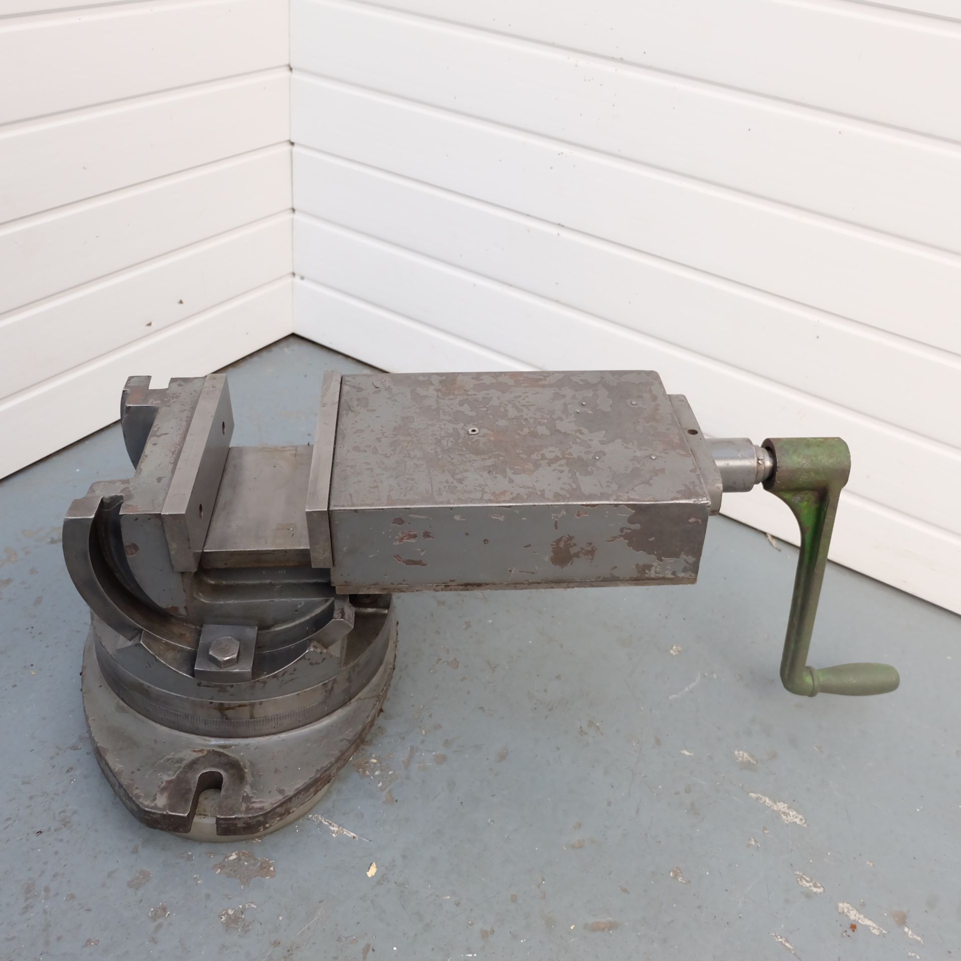 Heavy Duty Swivel & Tilt Machine vice. Width of Jaws 8". Height of Jaws 2 1/4". - Image 2 of 9