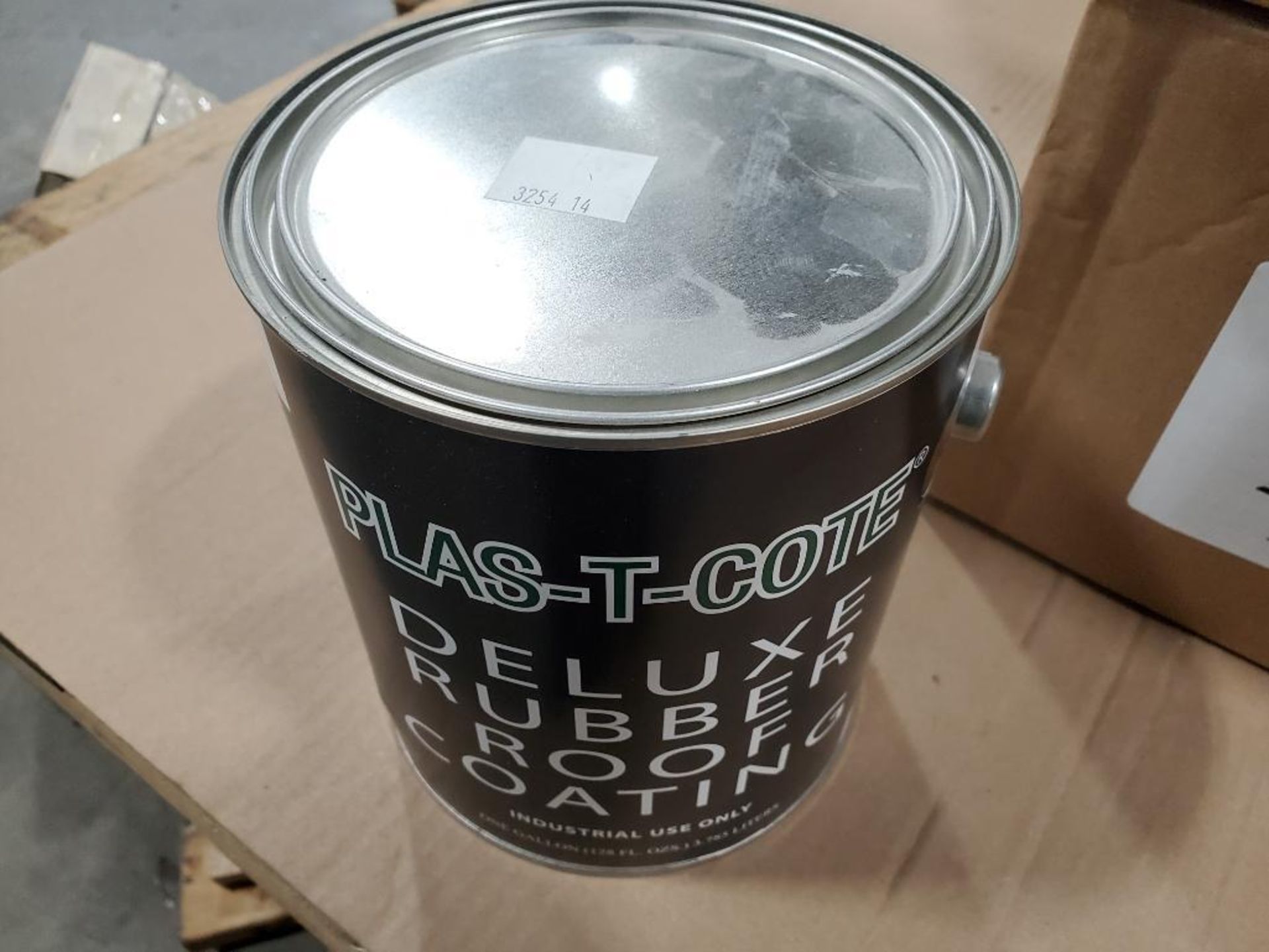 Qty 8 Gallon - Plas-T-Cote deluxe rubber roof coating. 44128. - Image 3 of 3