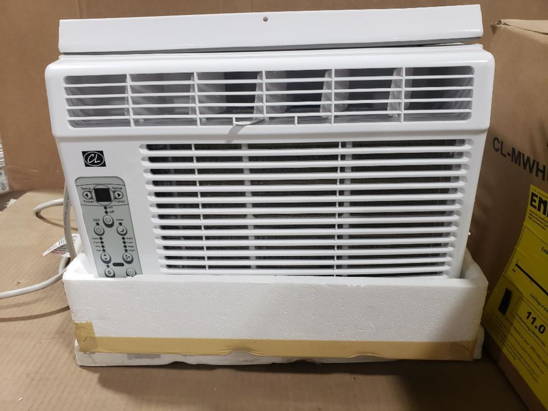 CL CL-MWHUK-05CRN8-BCK0 5000BTU window type air conditioner. 115V. - Bild 2 aus 6