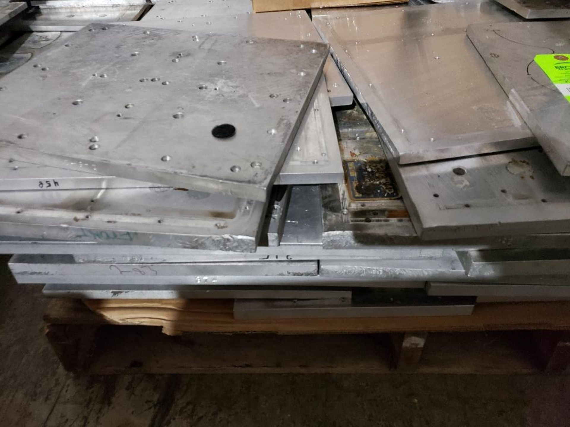 Large qty of plate aluminum removed from machines. - Image 2 of 8