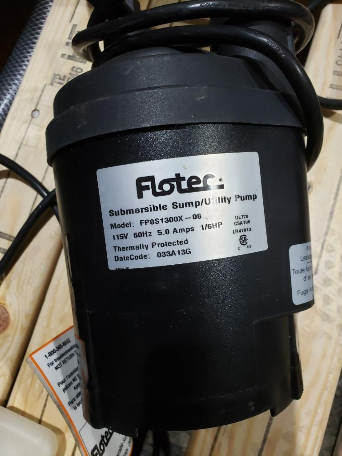 Qty 2 - Flotec submersible sump utility pump. - Image 4 of 5