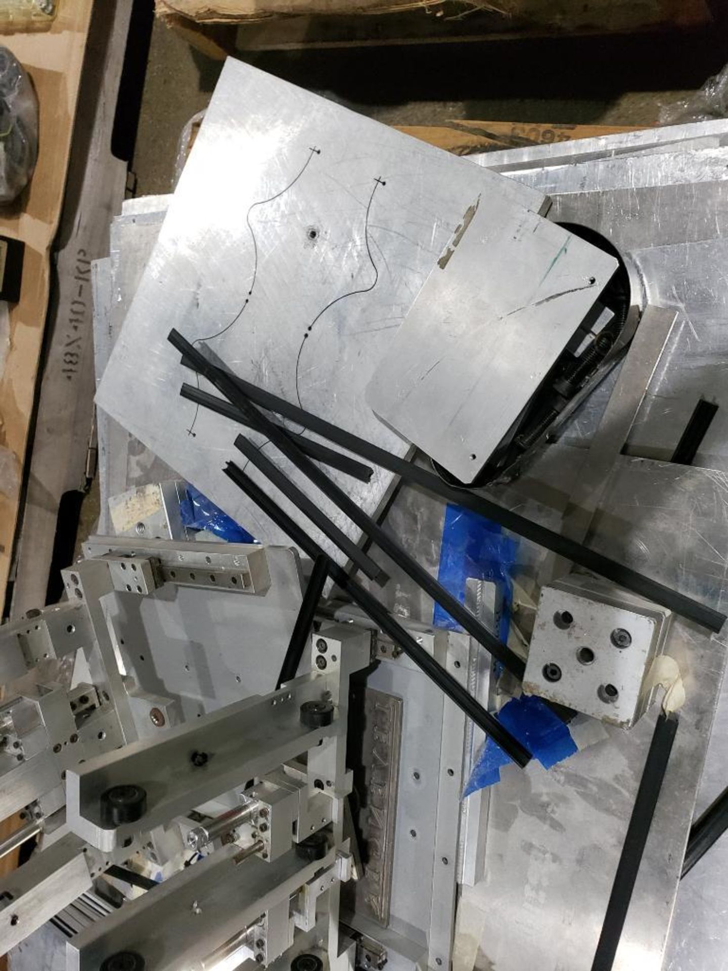 Large group of sheet and plate aluminum pulled from machine assemblies. - Image 6 of 8
