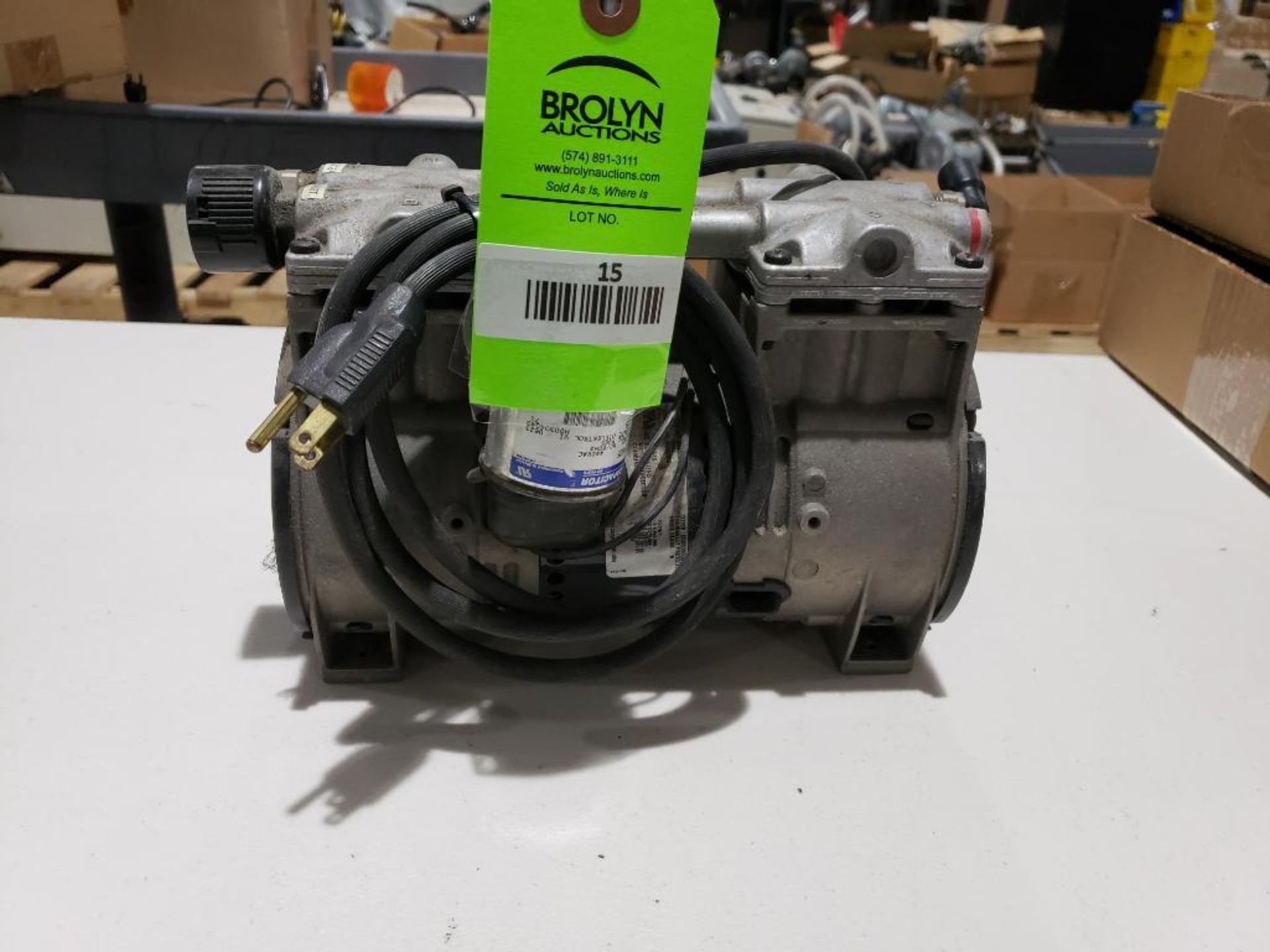 Thomas Gardner Denver oil-less piston air compressor vacuum pump. Model 2680CE44. - Image 2 of 8