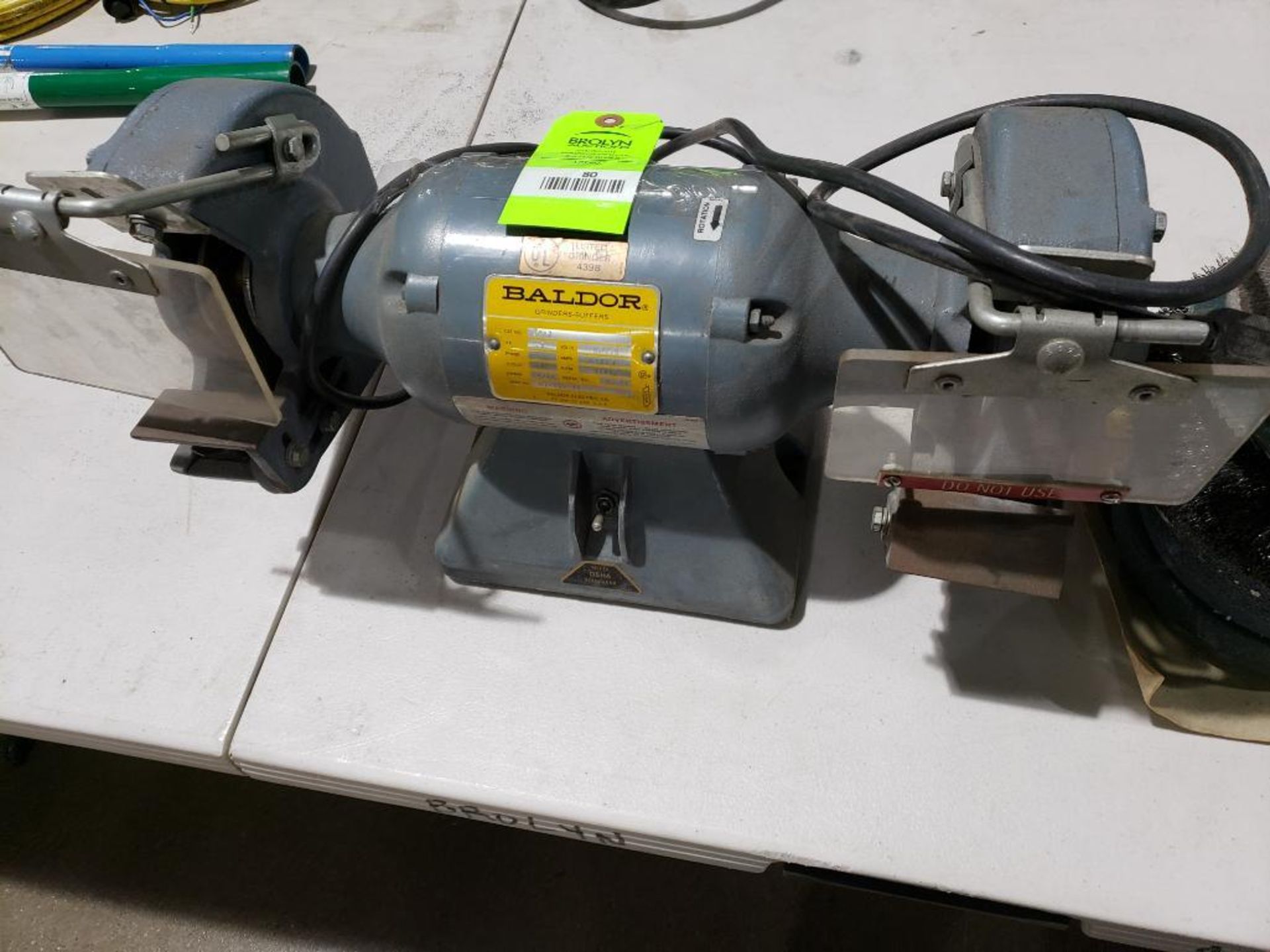 1/2hp Baldor double end grinder. Model 7307. 113/230v single phase. - Image 4 of 8