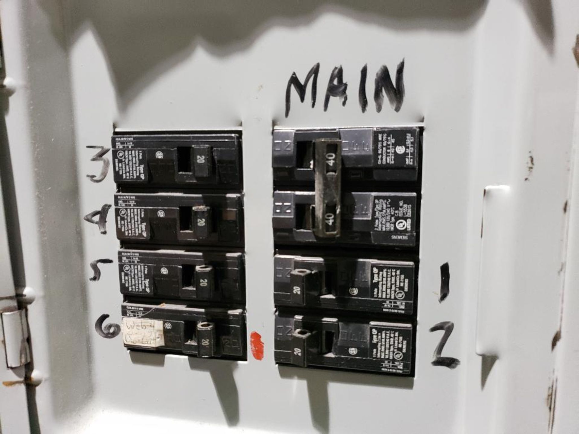 Sub panel with Siemens breaker box and assorted plugs and GE transformer. - Image 2 of 9