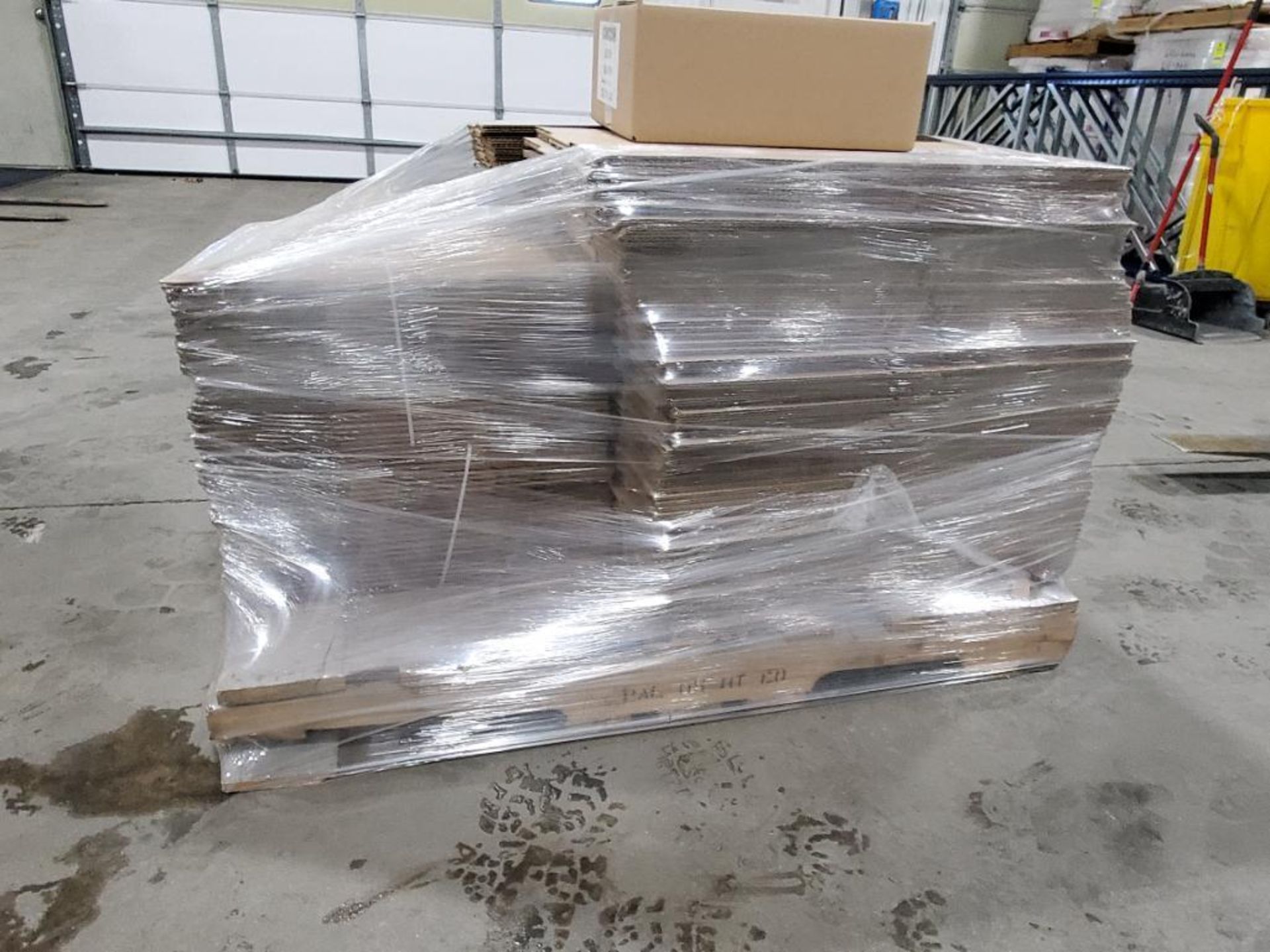 Pallet of 15in x 12in x 6in boxes. - Image 6 of 8