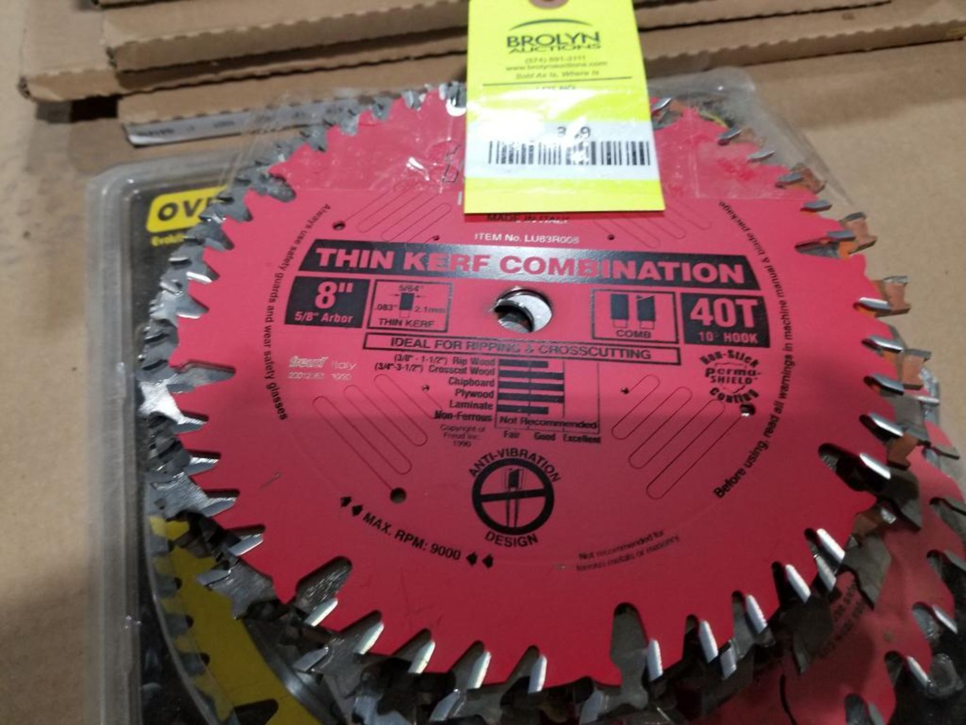 Large assortment of saw blades. - Image 2 of 5