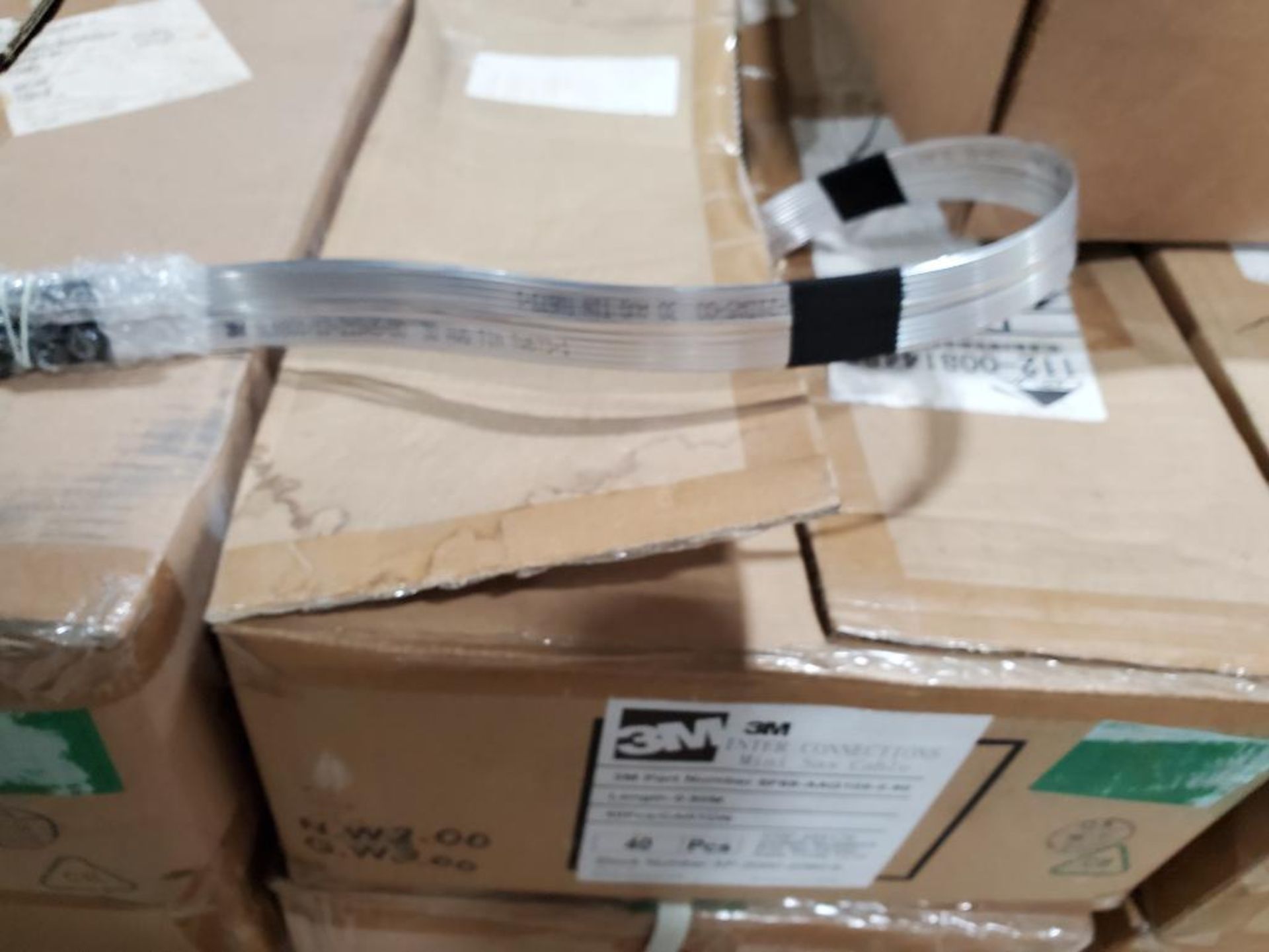 Qty 240 - 3M interconnects. Part number 8F68-AAG105-0.80. 6 boxes of 40. - Image 3 of 4