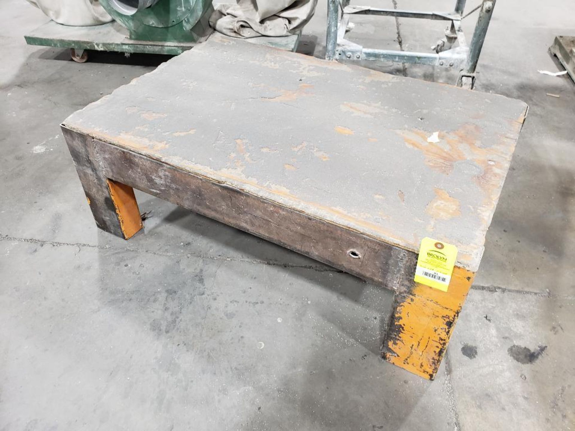 Steel shop platfrom. (wood top)