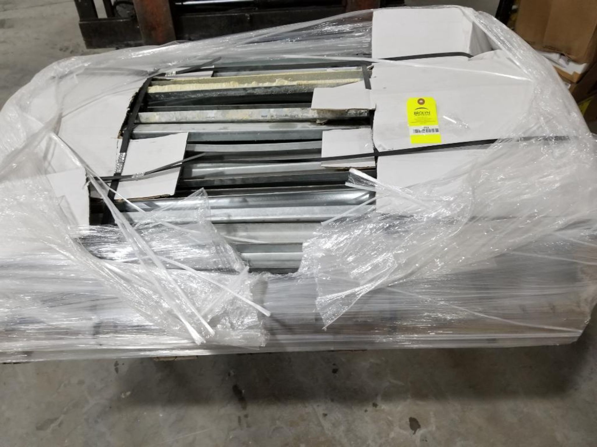 Pallet of assorted steel.