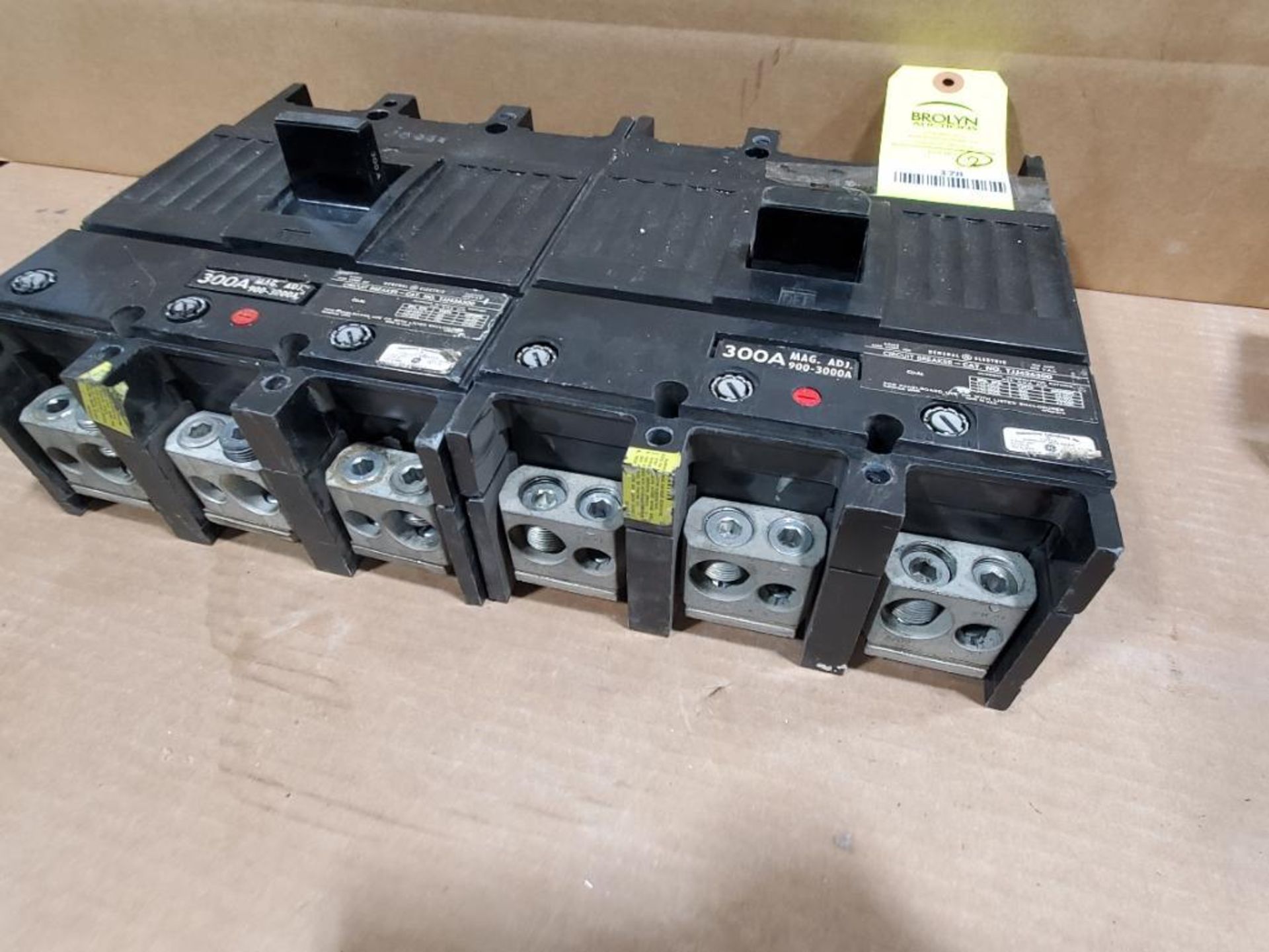 Qty 2 - 300 amp GE molded case breaker. Catalog TJJ436300. - Image 6 of 6