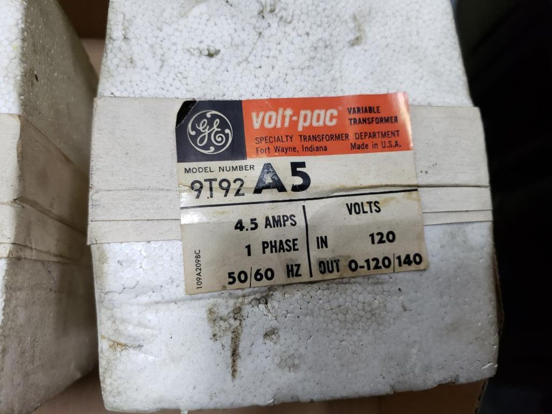 Qty 2 - GE Volt-pac variable transformers. Model 9T92A5. New in package. - Image 3 of 4