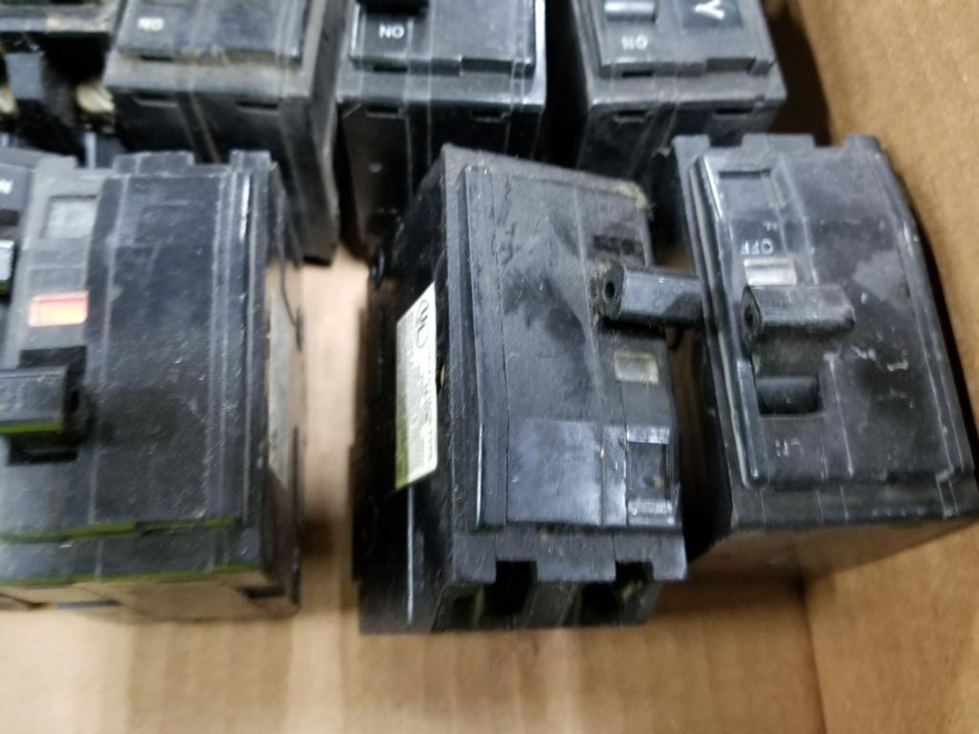 Assorted molded case breakers. - Image 2 of 9