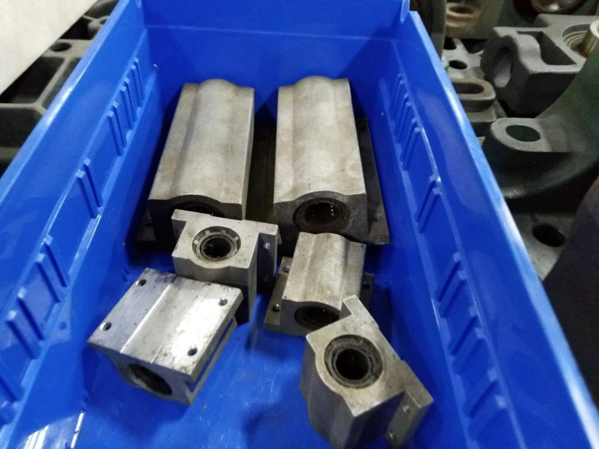 Large assortment of bearings without boxes. - Image 20 of 22