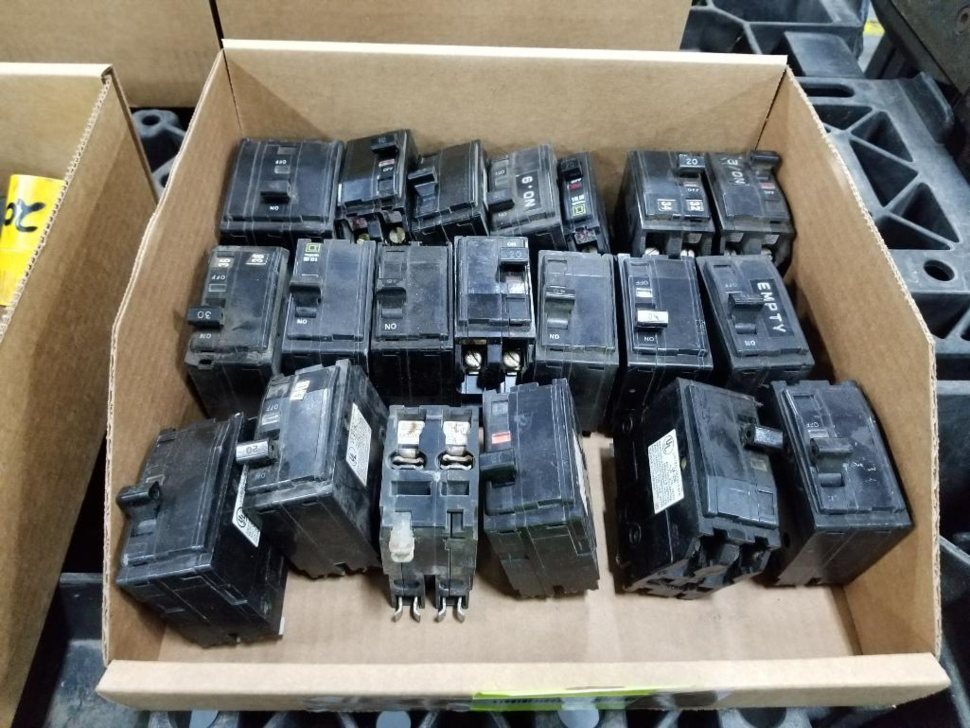 Assorted molded case breakers. - Image 9 of 9