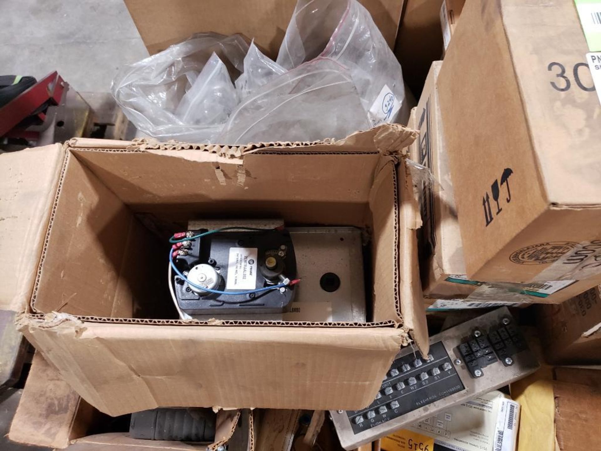 Pallet of assorted parts and electrical. - Image 9 of 16