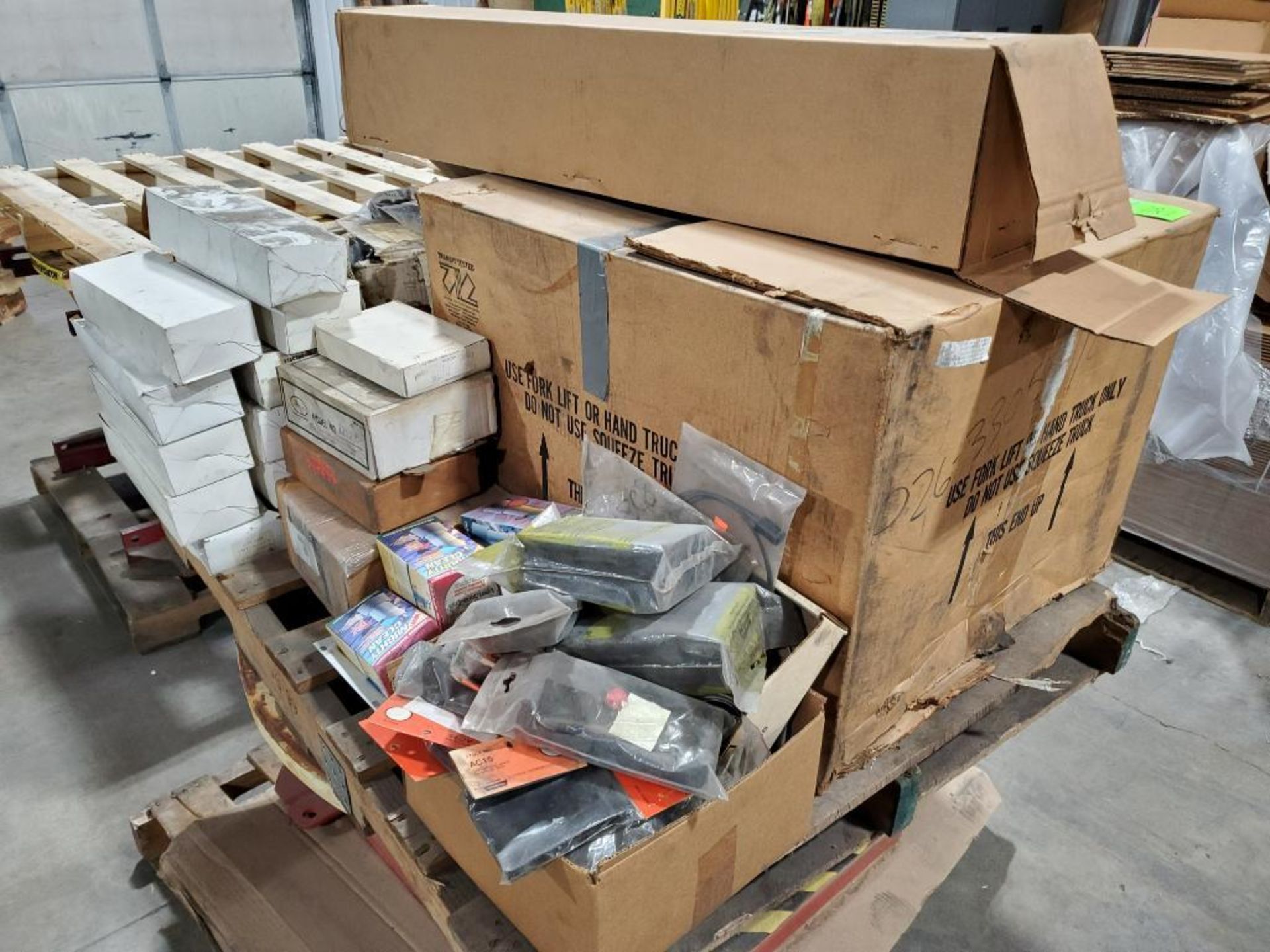 Pallet of assorted parts and electrical. - Image 2 of 21