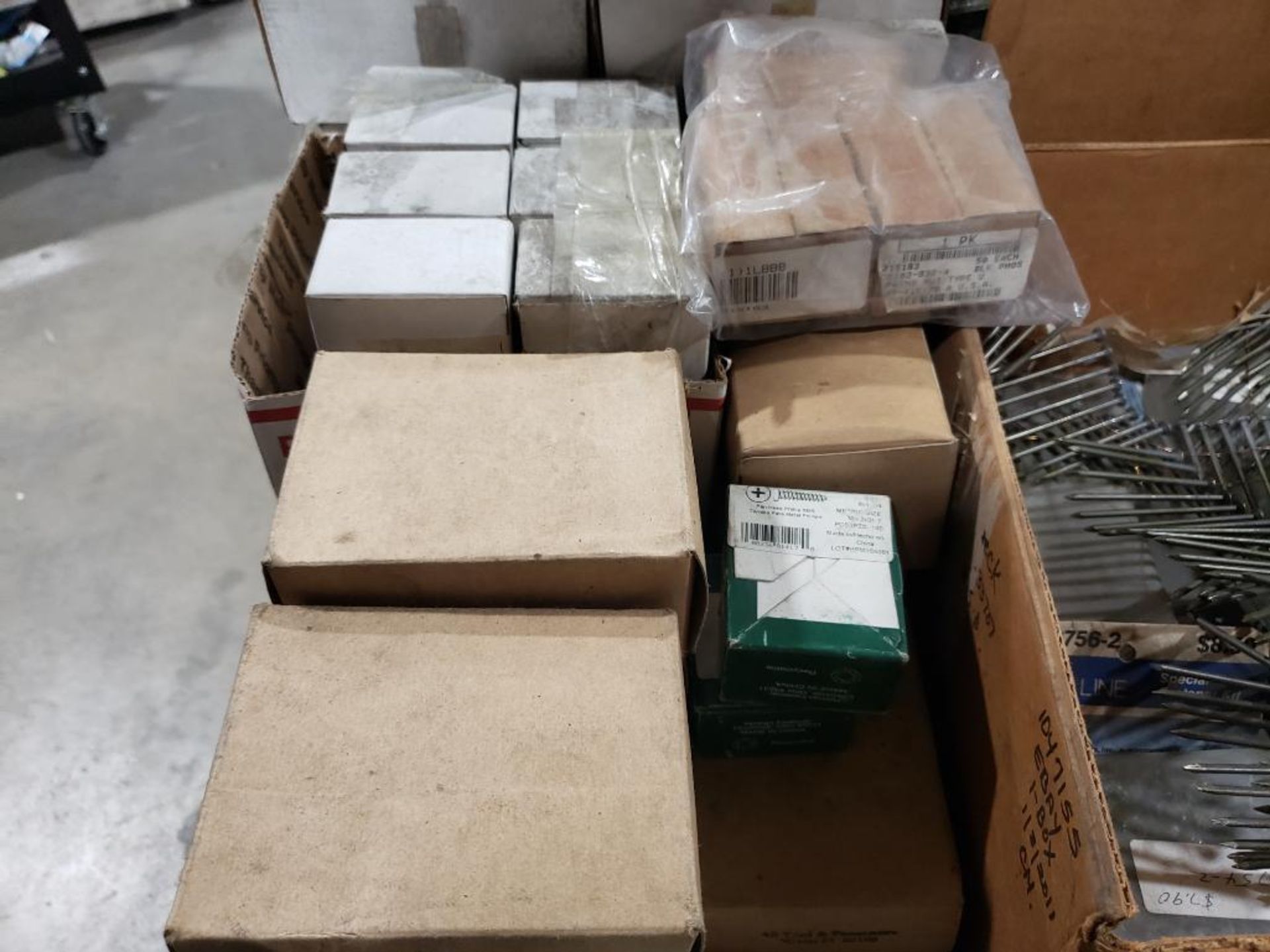 Pallet of assorted parts and electrical. - Image 7 of 18