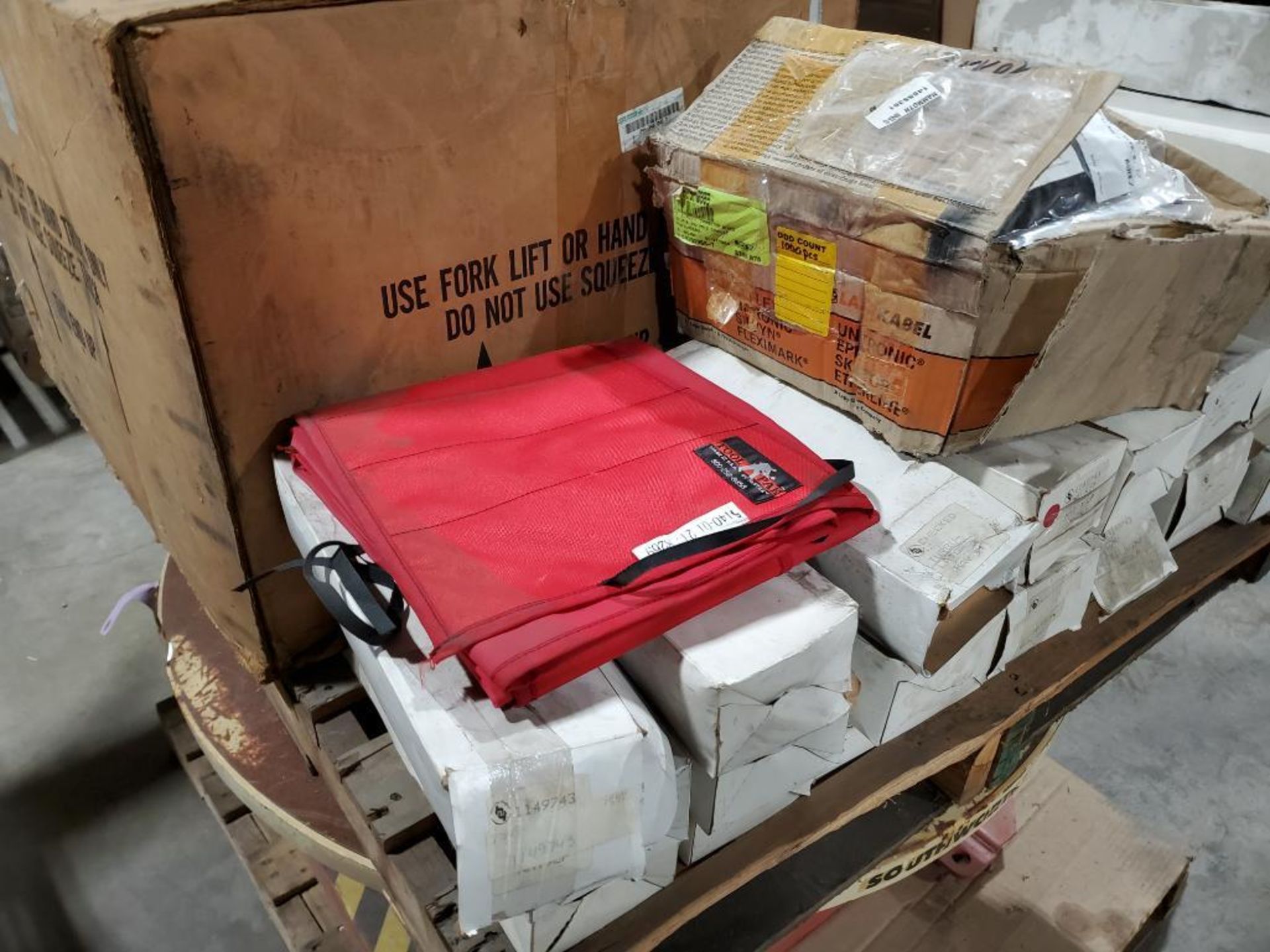Pallet of assorted parts and electrical. - Image 21 of 21