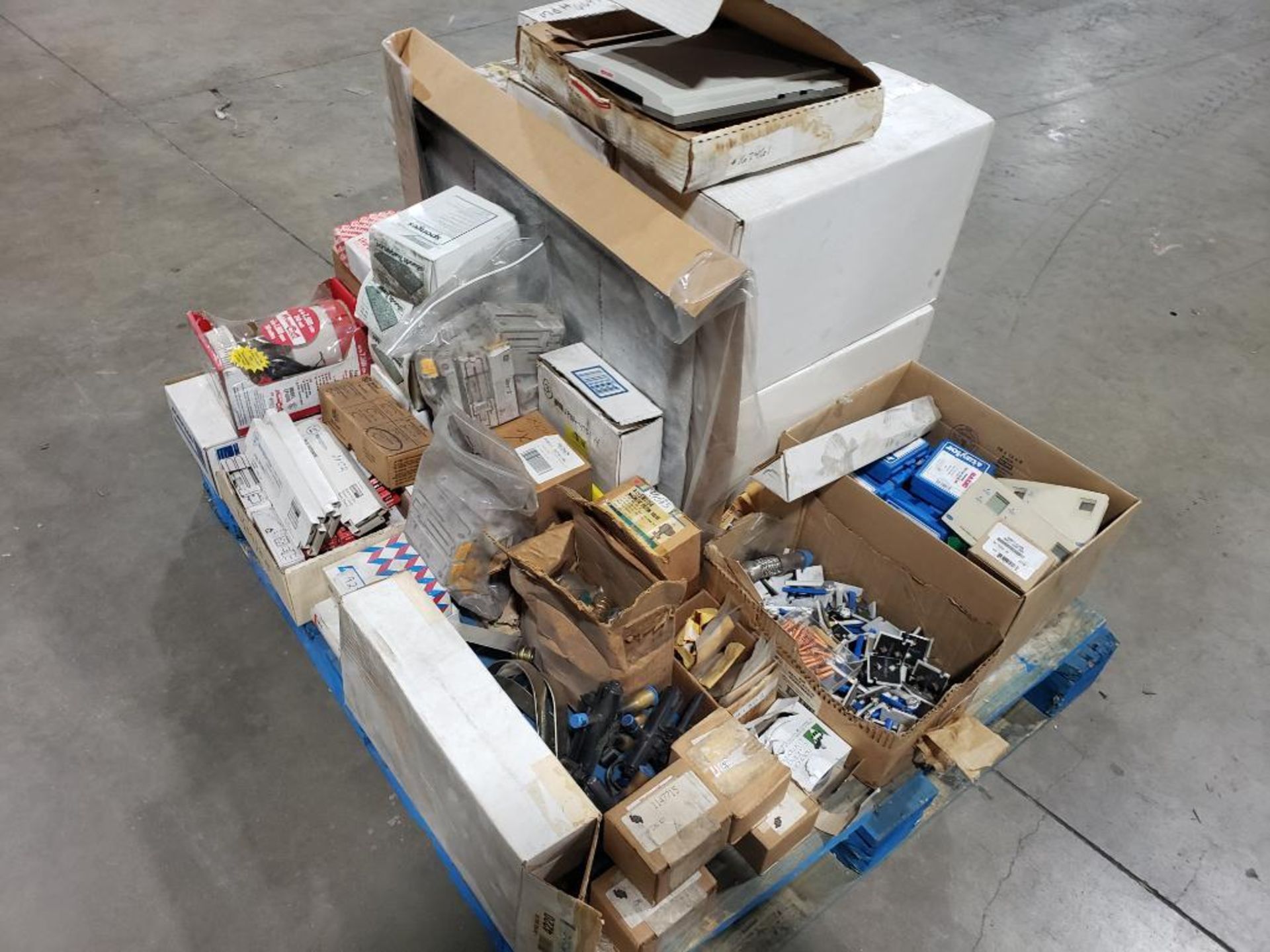 Pallet of assorted parts and electrical. - Image 10 of 11