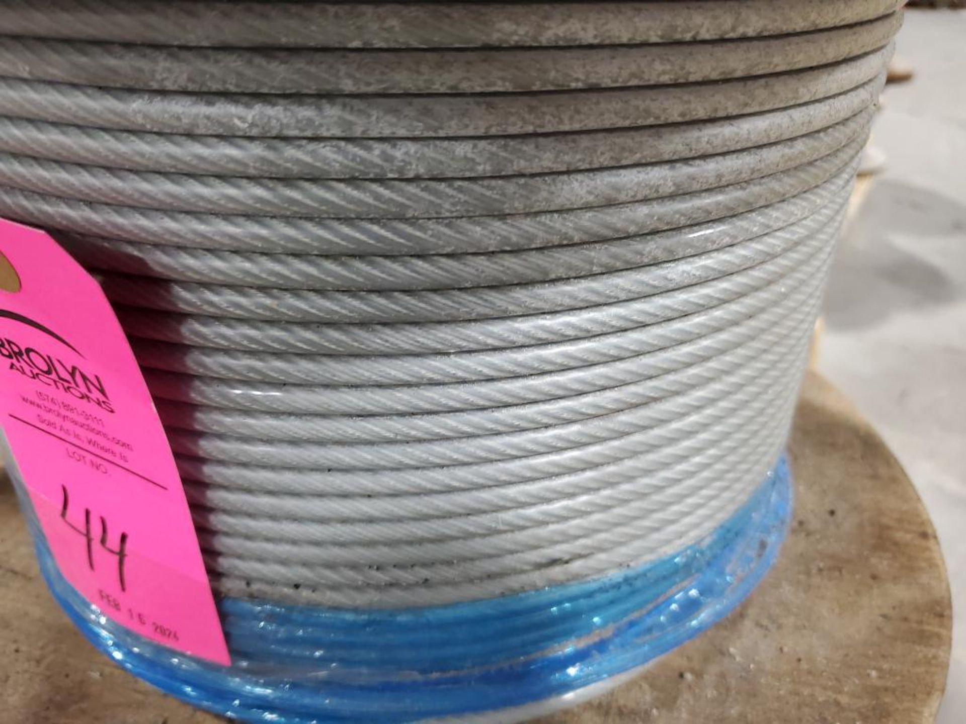 Roll of coated multi-strand steel cable. - Image 2 of 6