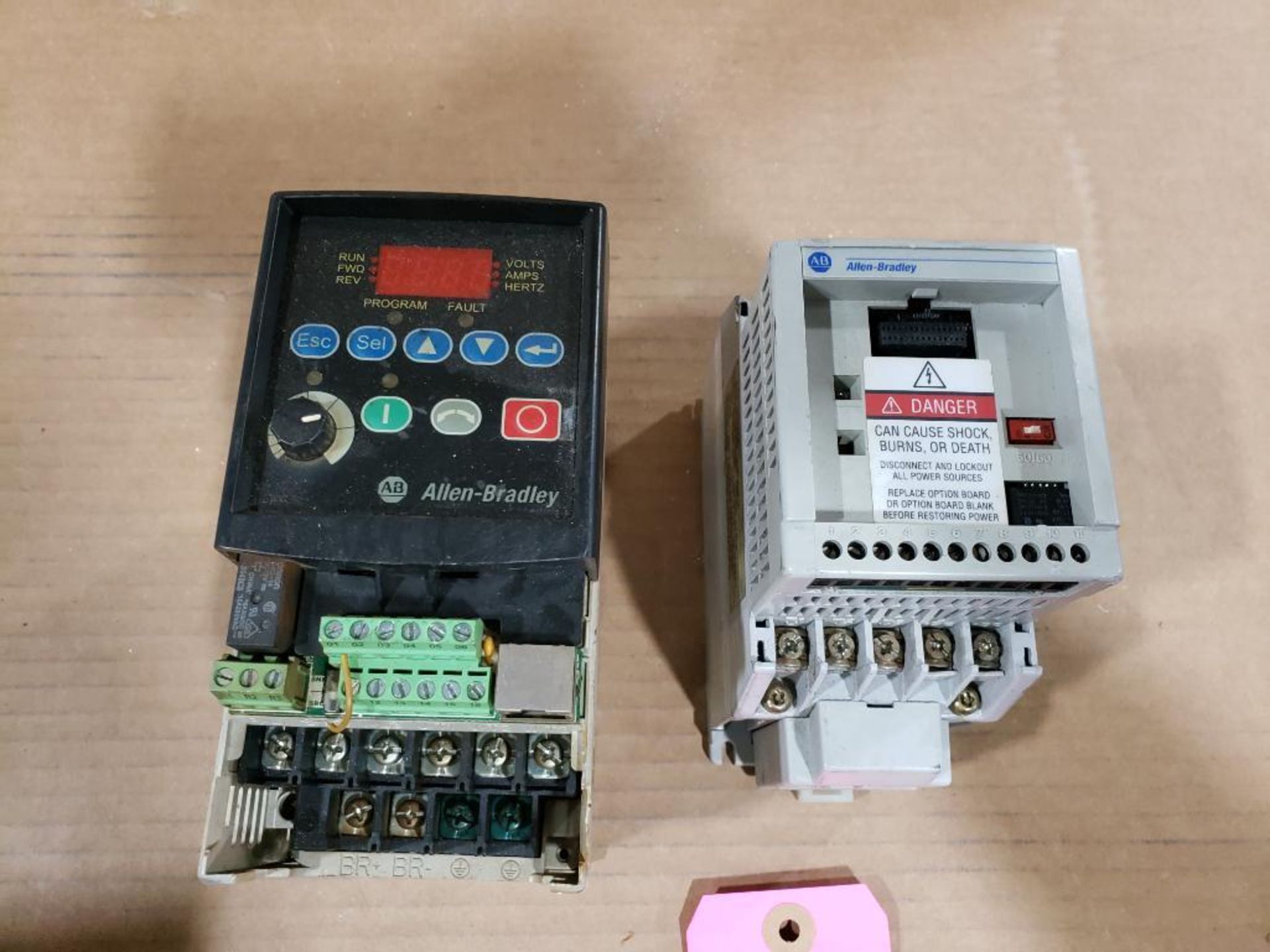 Qty 2 - Assorted Allen Bradley drives. - Image 2 of 5