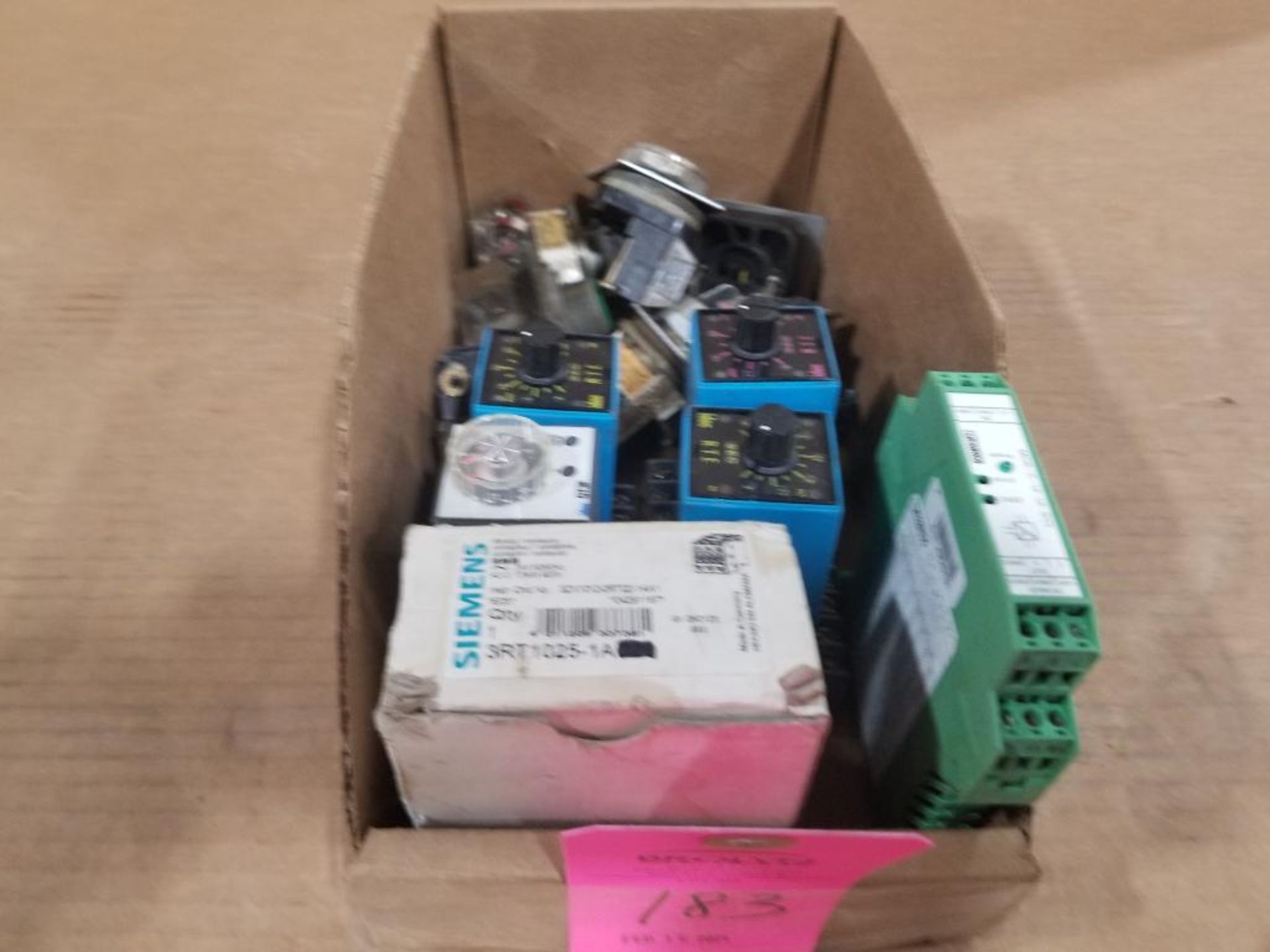 Assorted power supplies and electrical. - Image 9 of 9