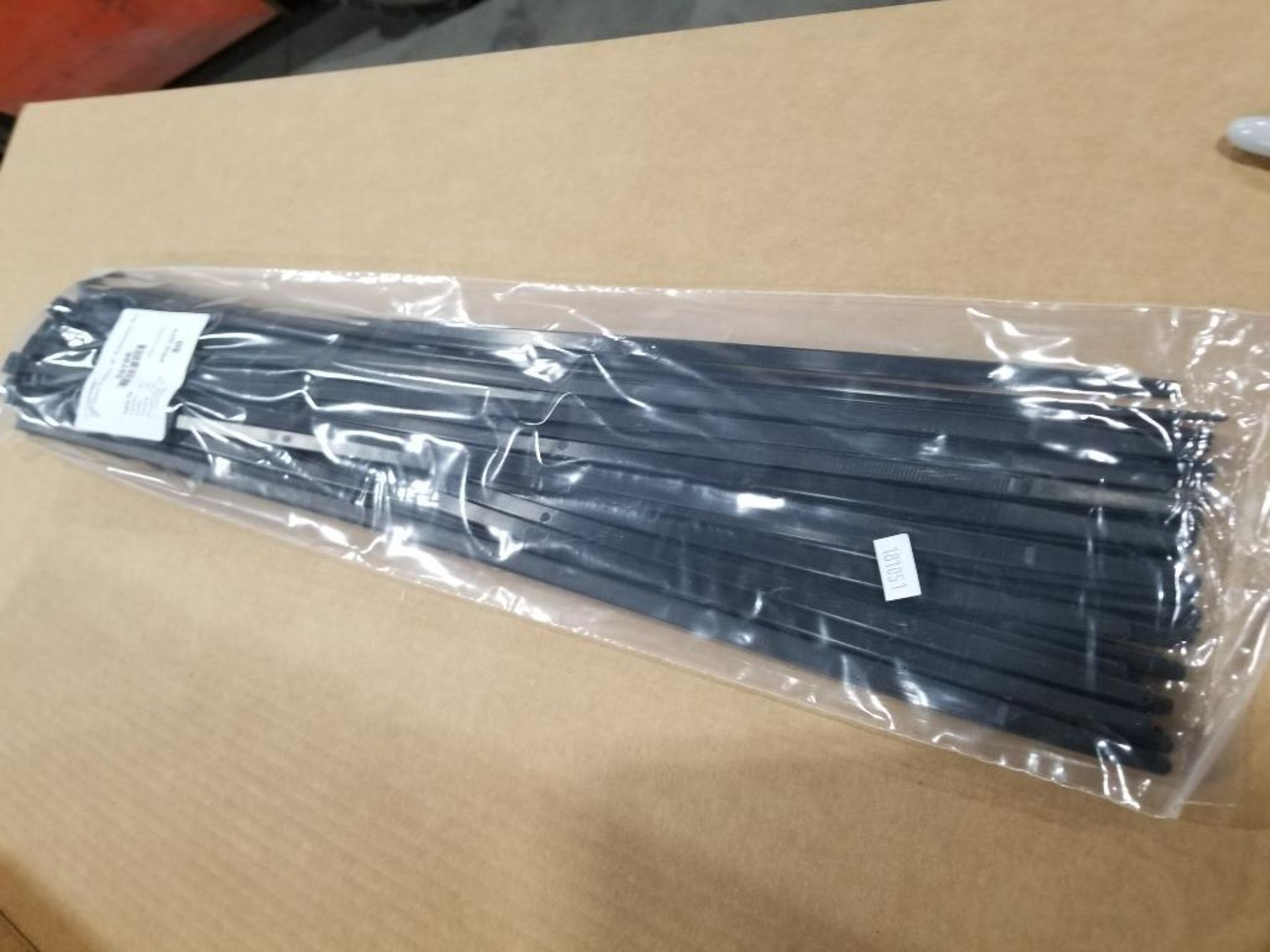 Qty 500 - 24in cable zip ties. 175lb strengh. New in box.