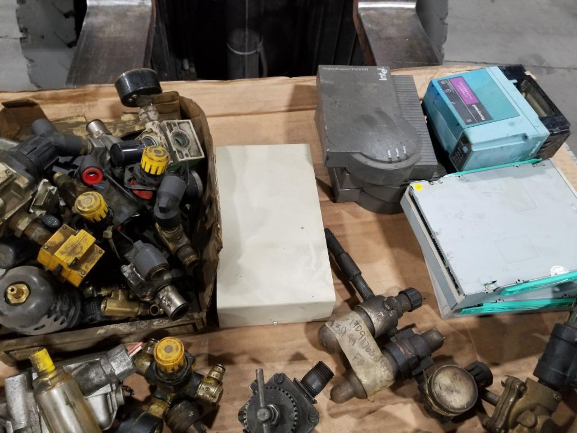 Pallet of assorted parts and electrical. - Image 9 of 20