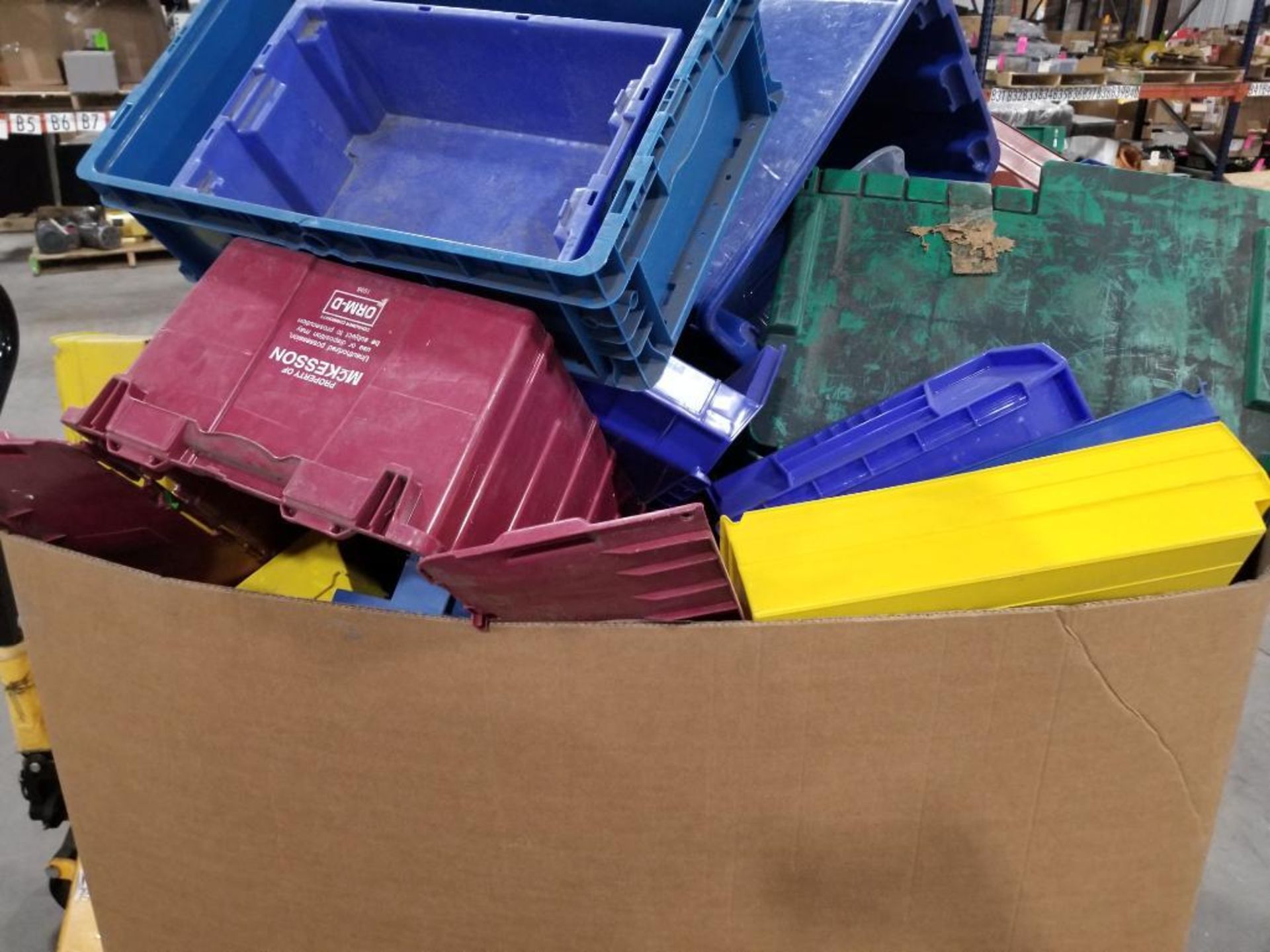Gaylord of plastic bins. - Image 11 of 13