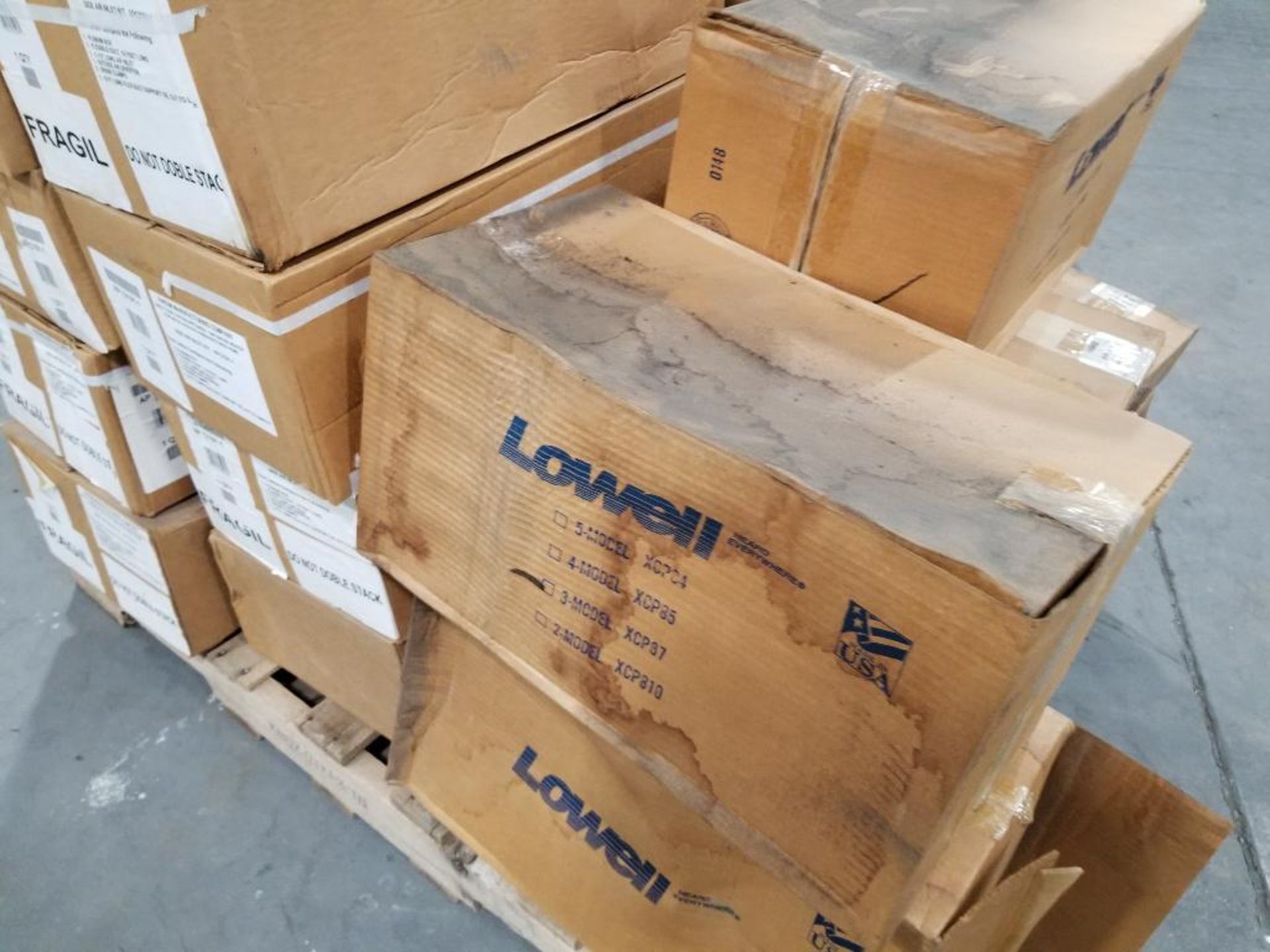 Pallet of assorted electrical and/or repair parts. - Image 9 of 13