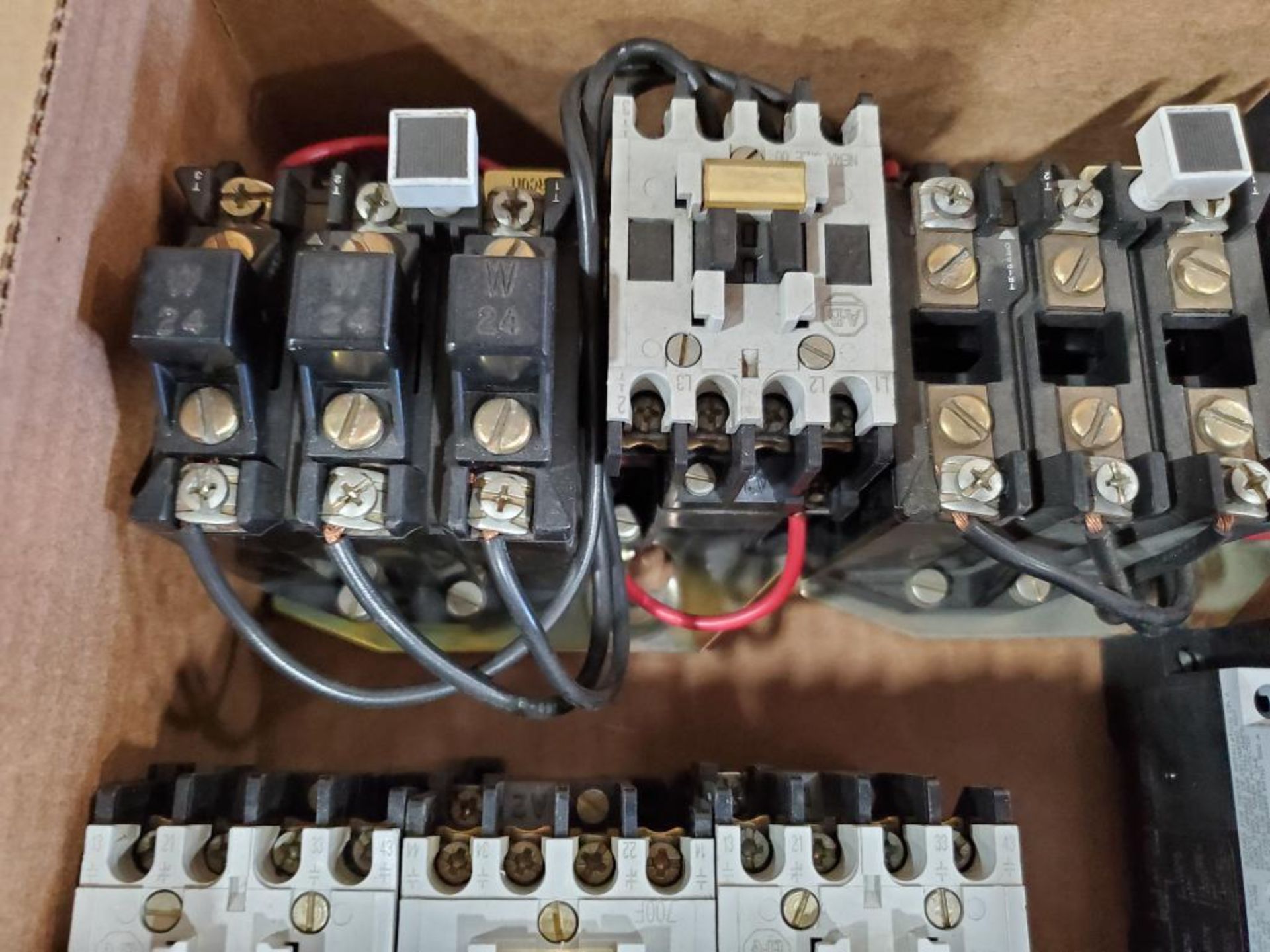 Assorted contactors. - Image 2 of 9