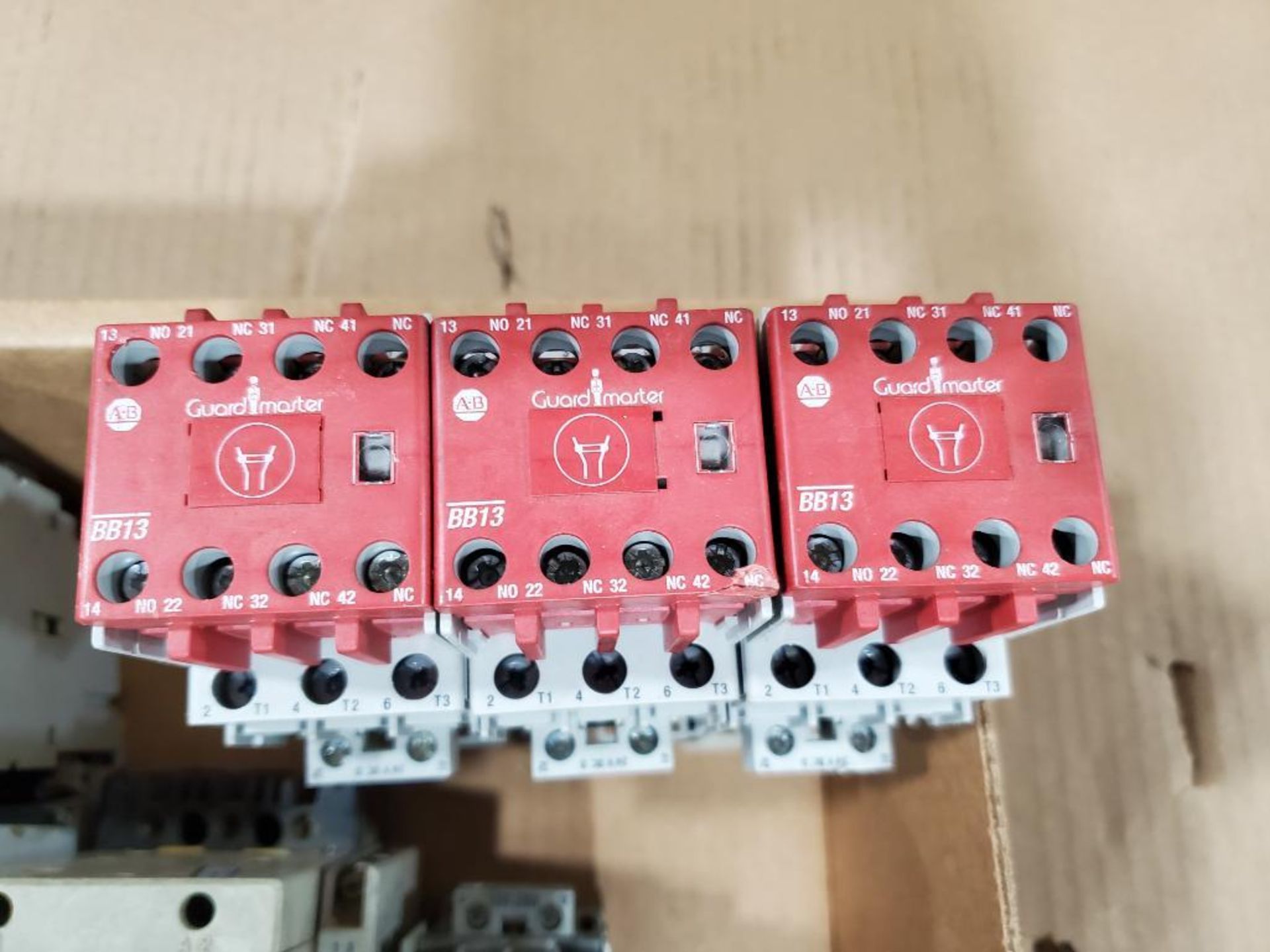 Assorted Square D and Allen Bradley contactors. - Image 2 of 9