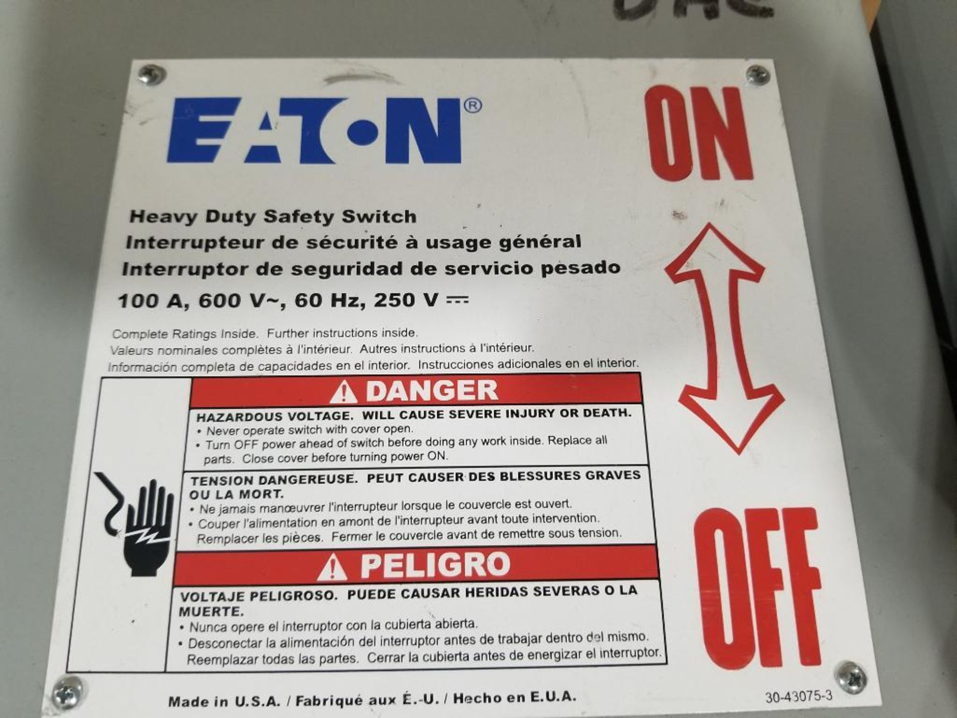 100amp Eaton heavy duty safety switch. - Image 2 of 4