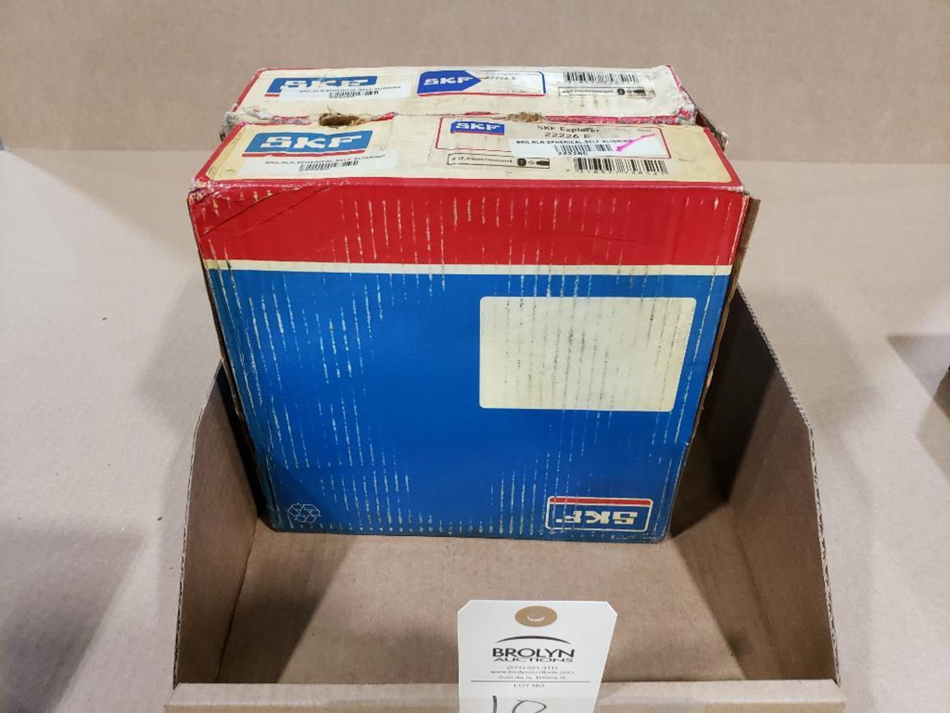 Qty 2 - SKF bearings. Part number 22226E.