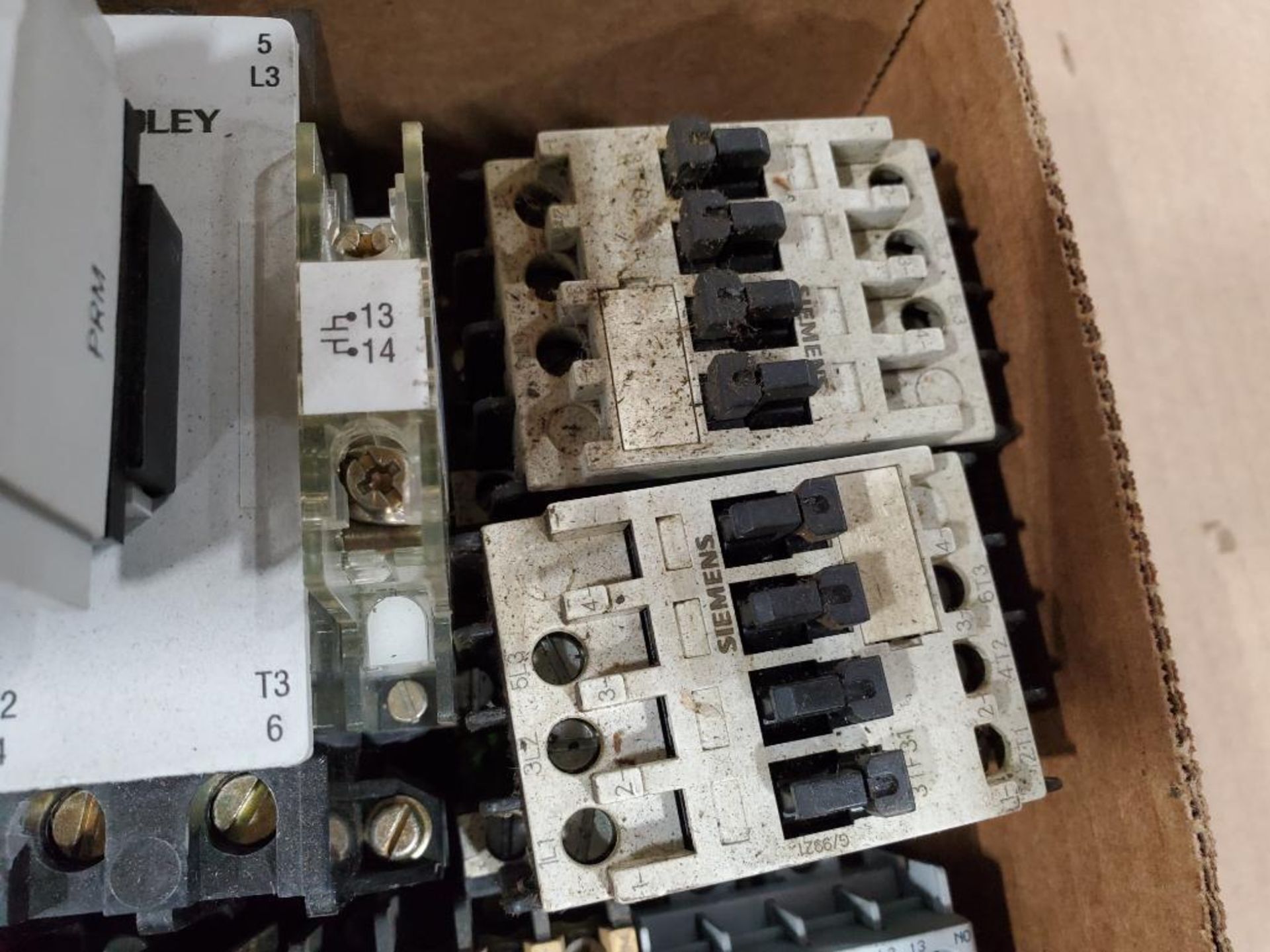 Allen Bradley contactors. - Image 4 of 8