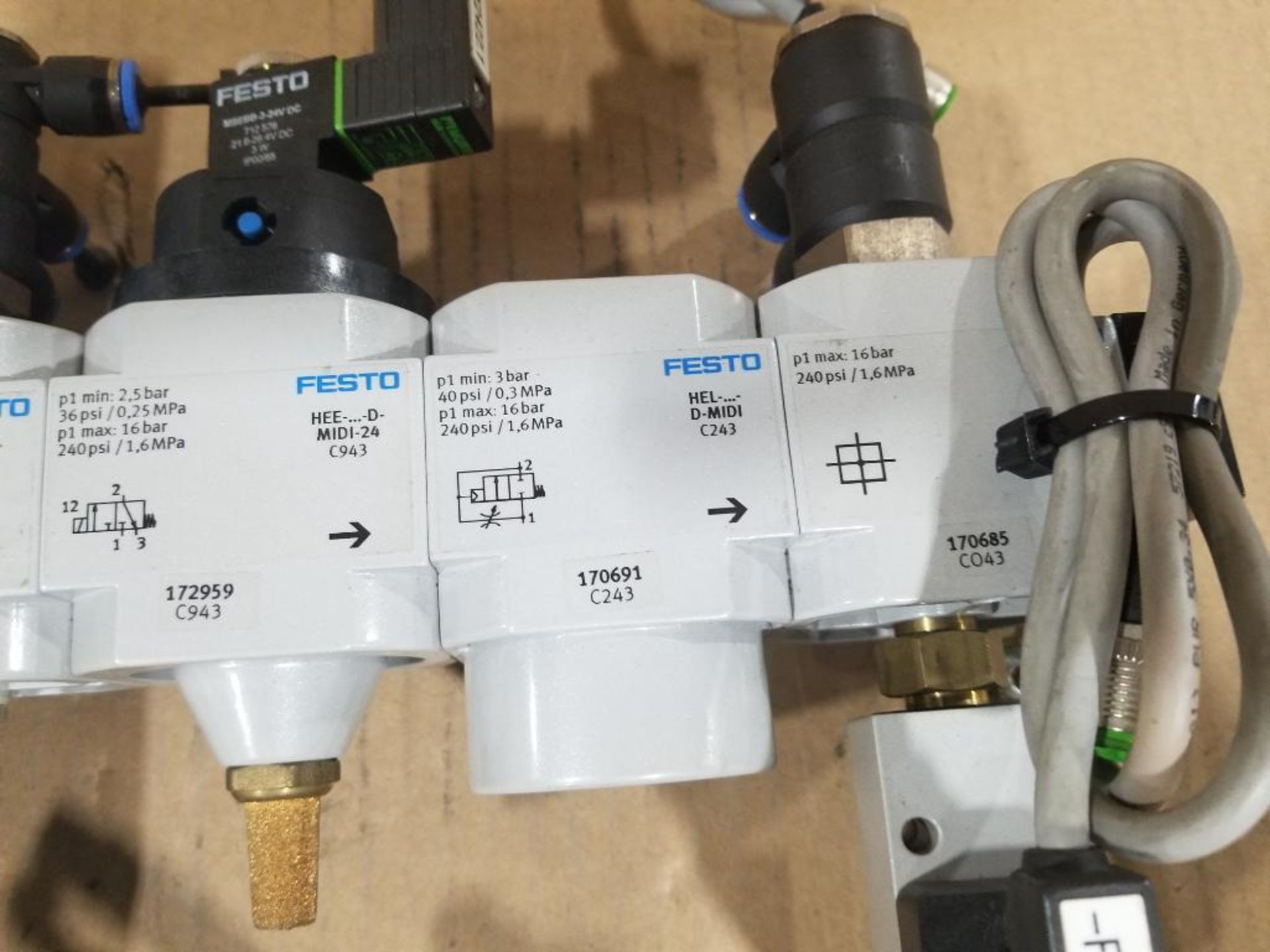 Qty 2 - Festo valves and filter assemblies. - Image 4 of 9