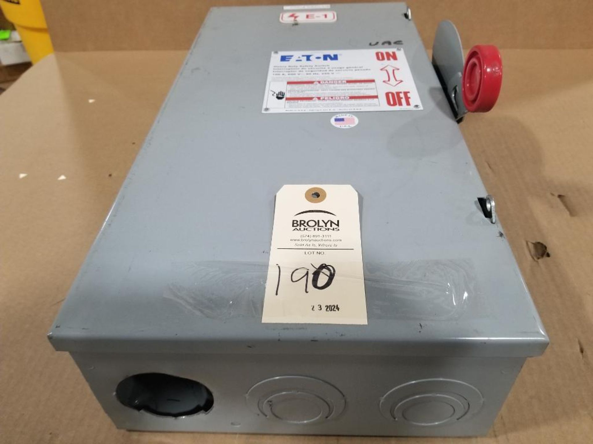 100amp Eaton heavy duty safety switch.
